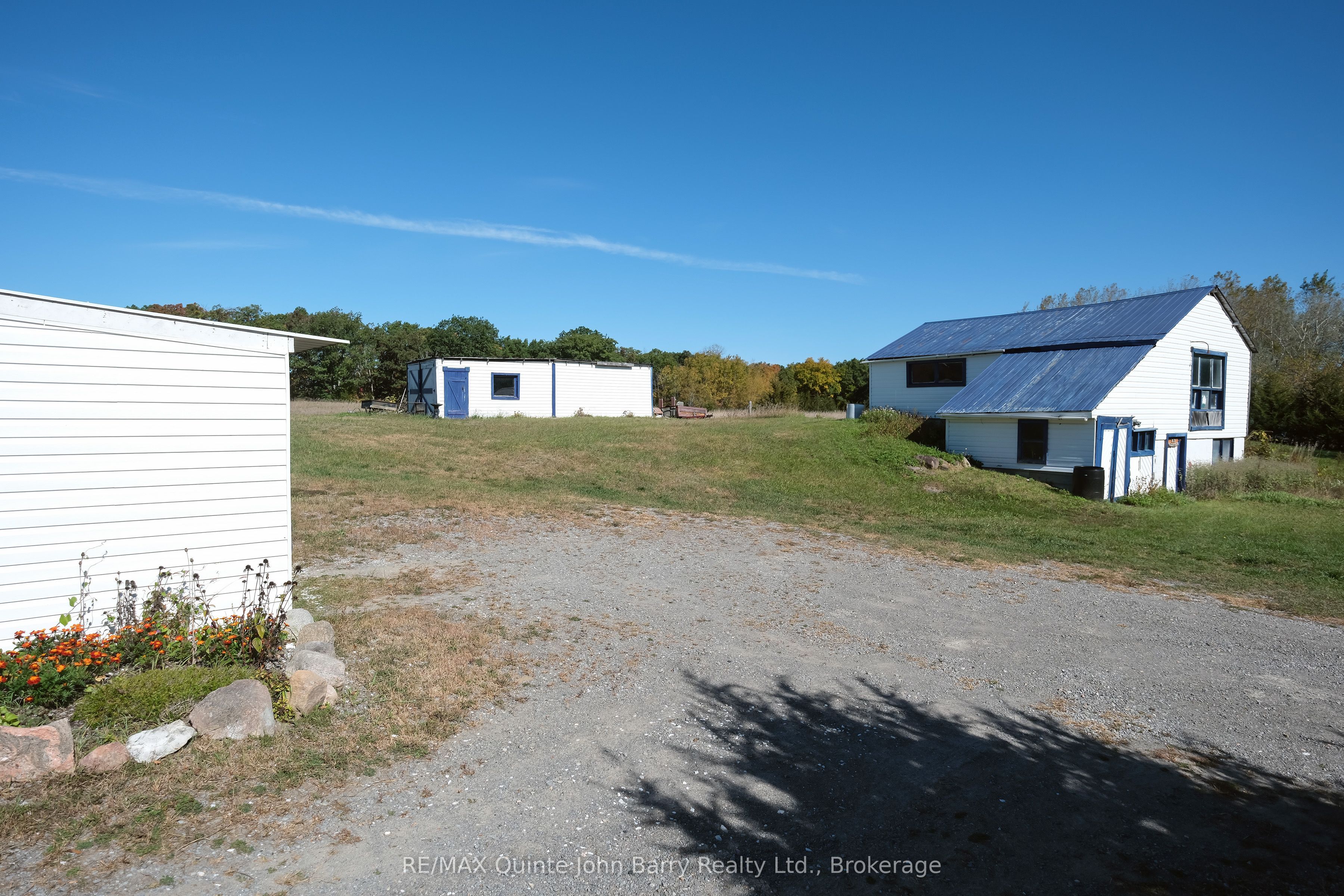 190 Downs Road Property Photo 32