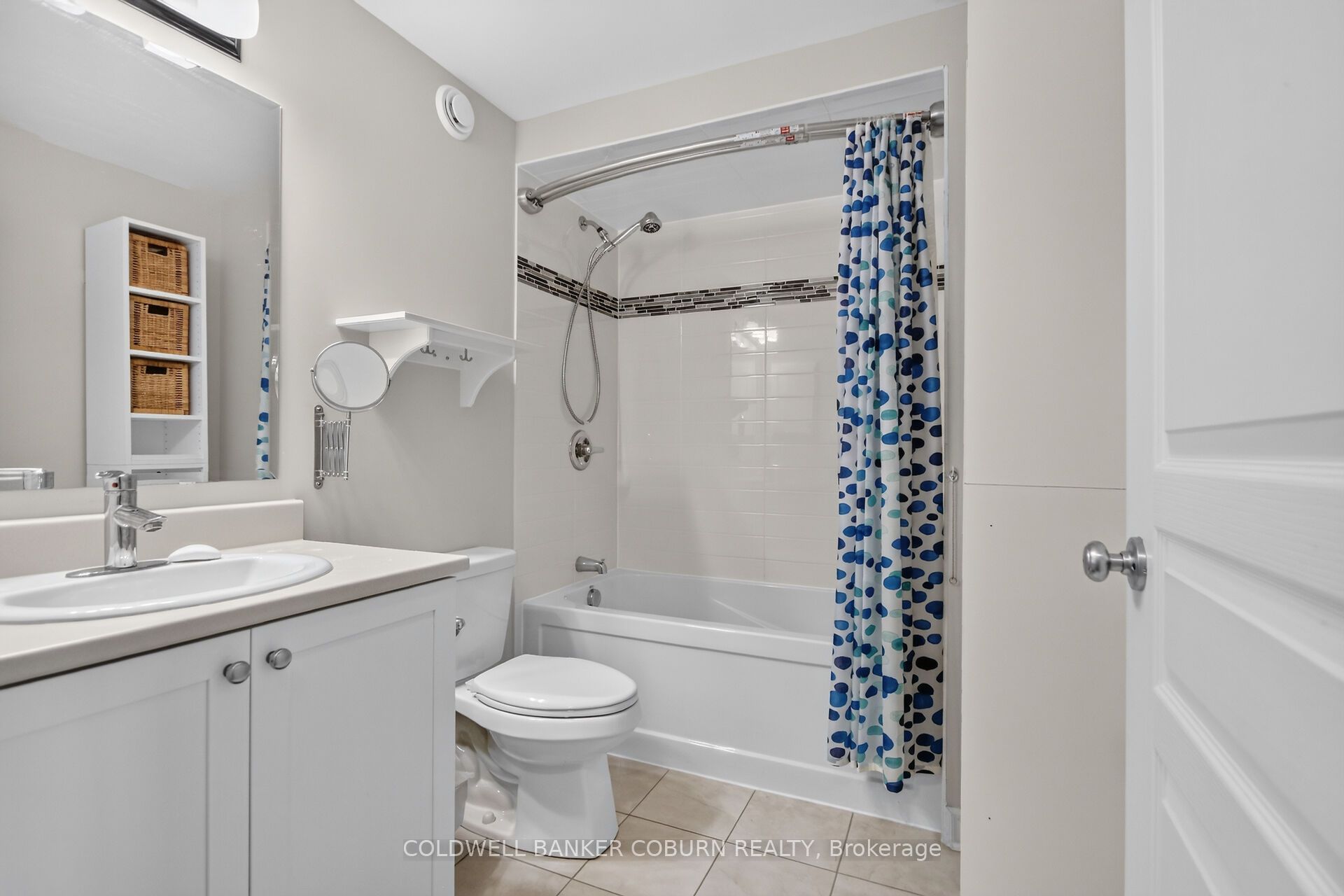 34 Tadley Private C Property Photo 22