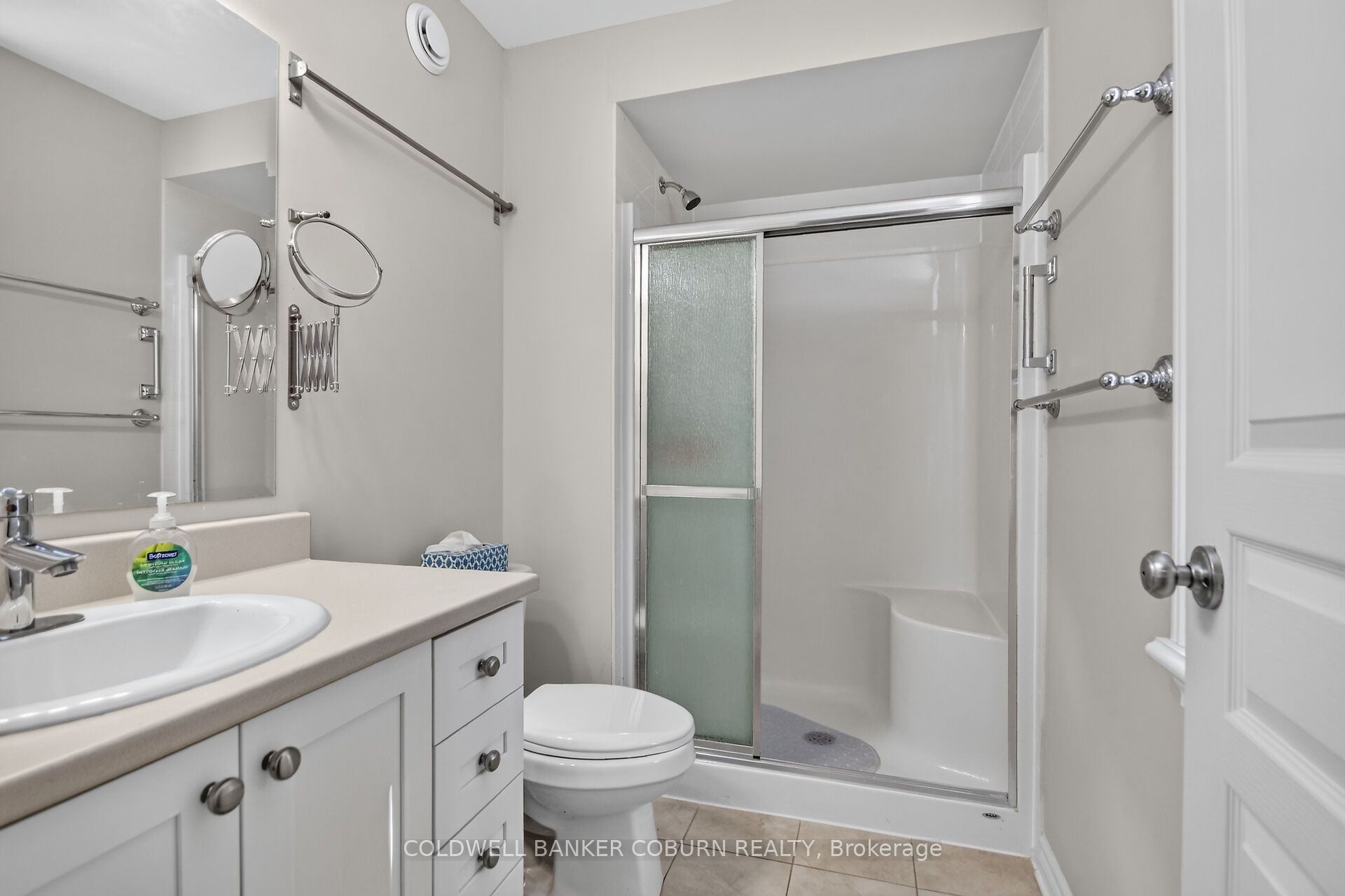 34 Tadley Private C Property Photo 27