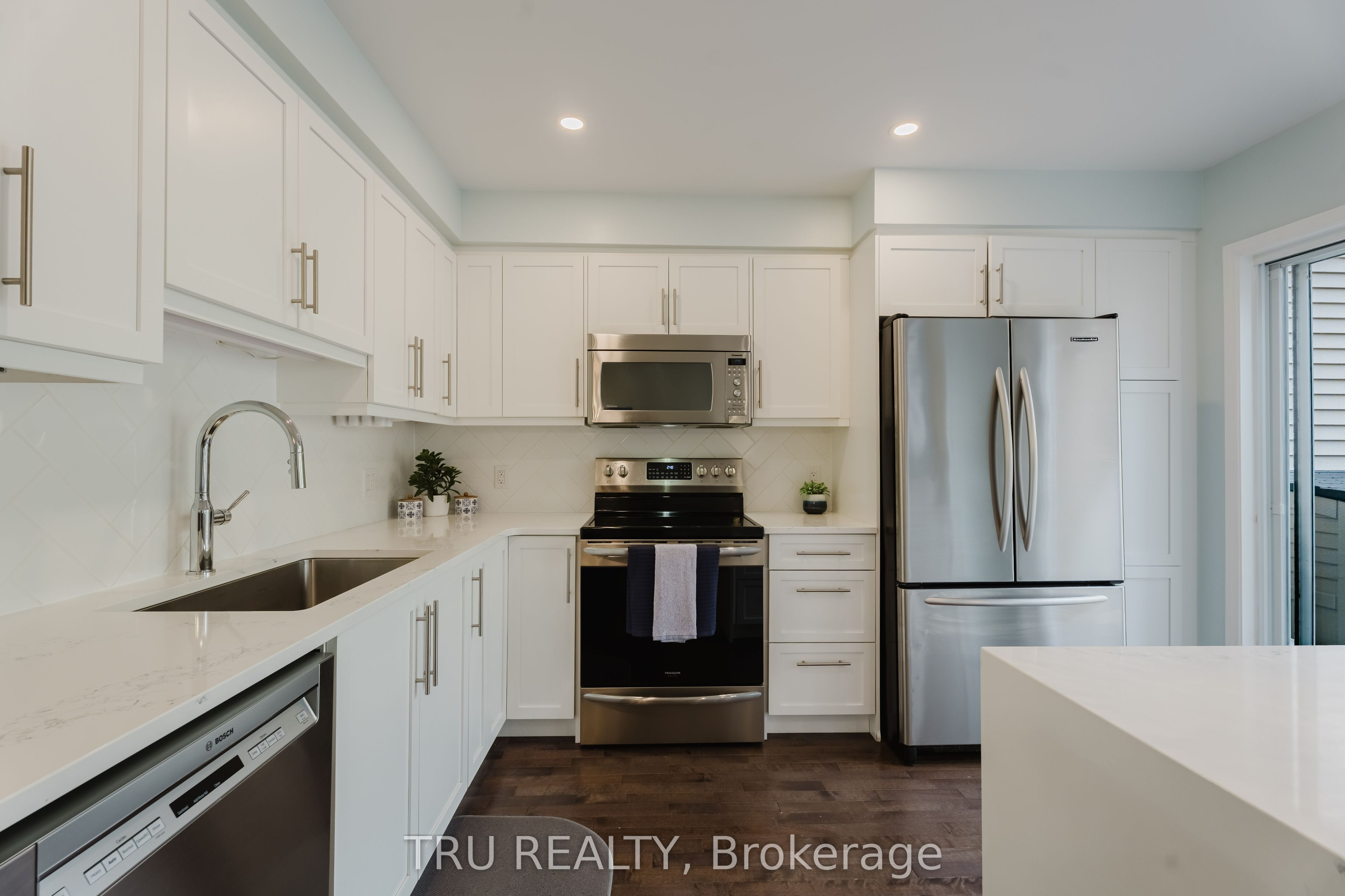 200 Trail Side Circle Property Photo 7