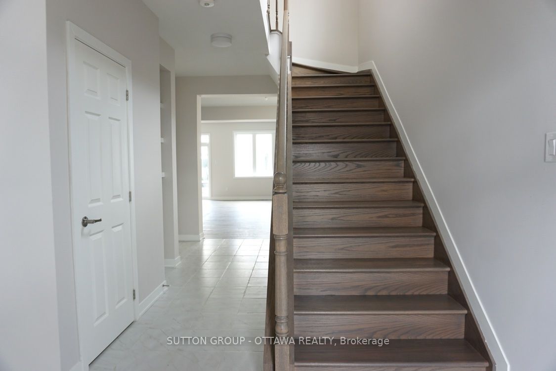 663 Allied Mews Property Photo 21