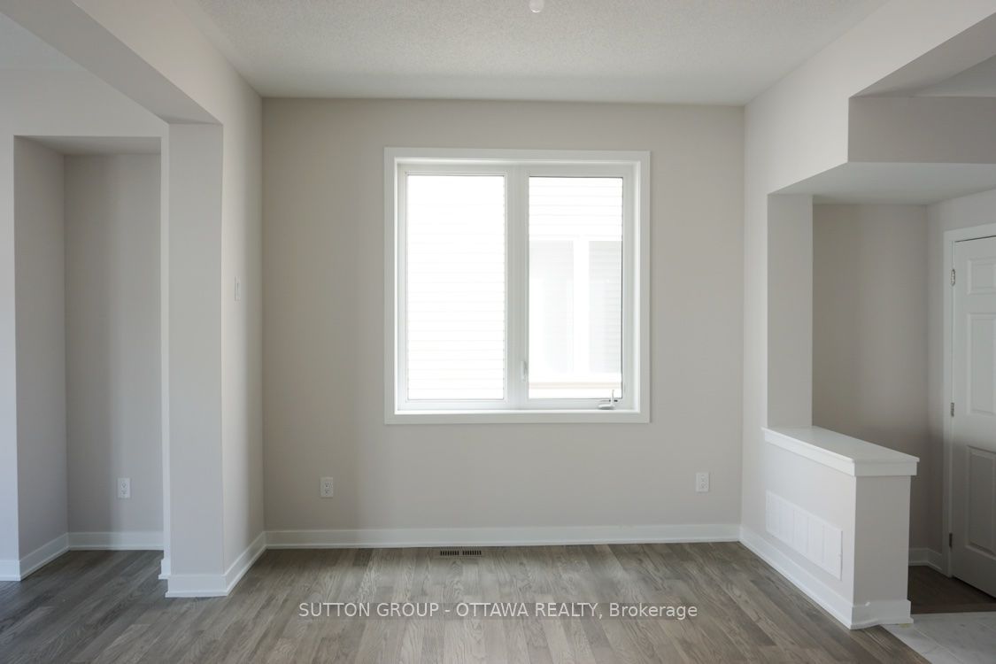 663 Allied Mews Property Photo 25