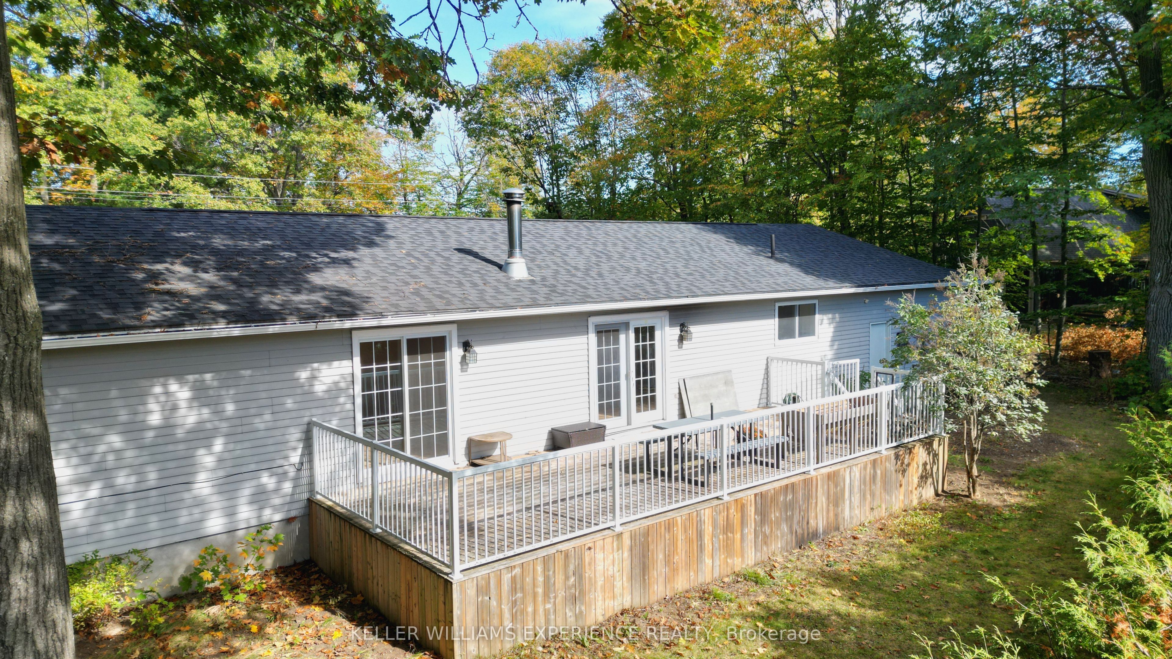 135 Catherine Street W Property Photo 27