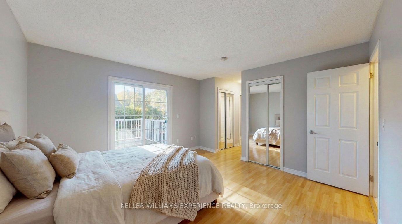 135 Catherine Street W Property Photo 28