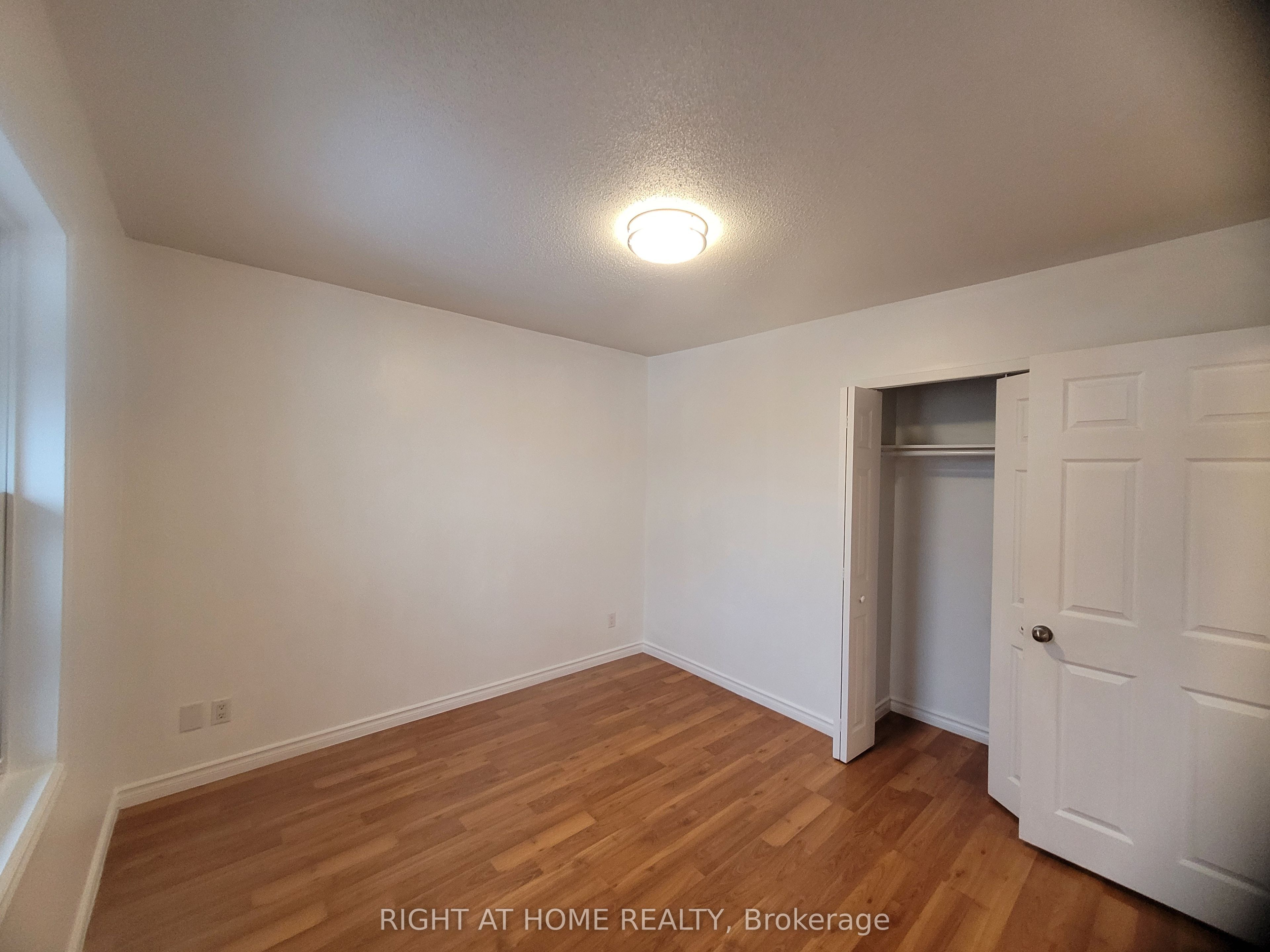 298 Montfort Street Property Photo 15