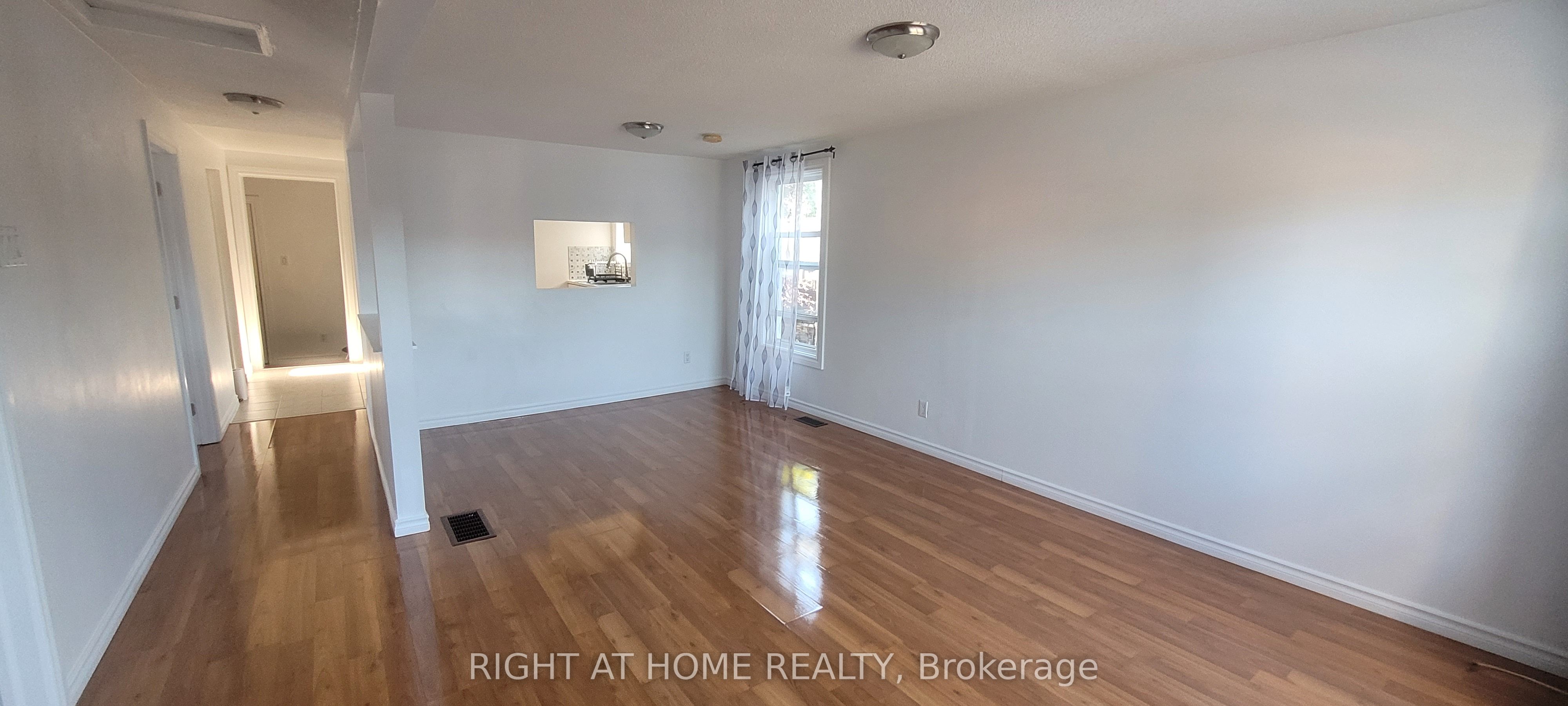 298 Montfort Street Property Photo 25