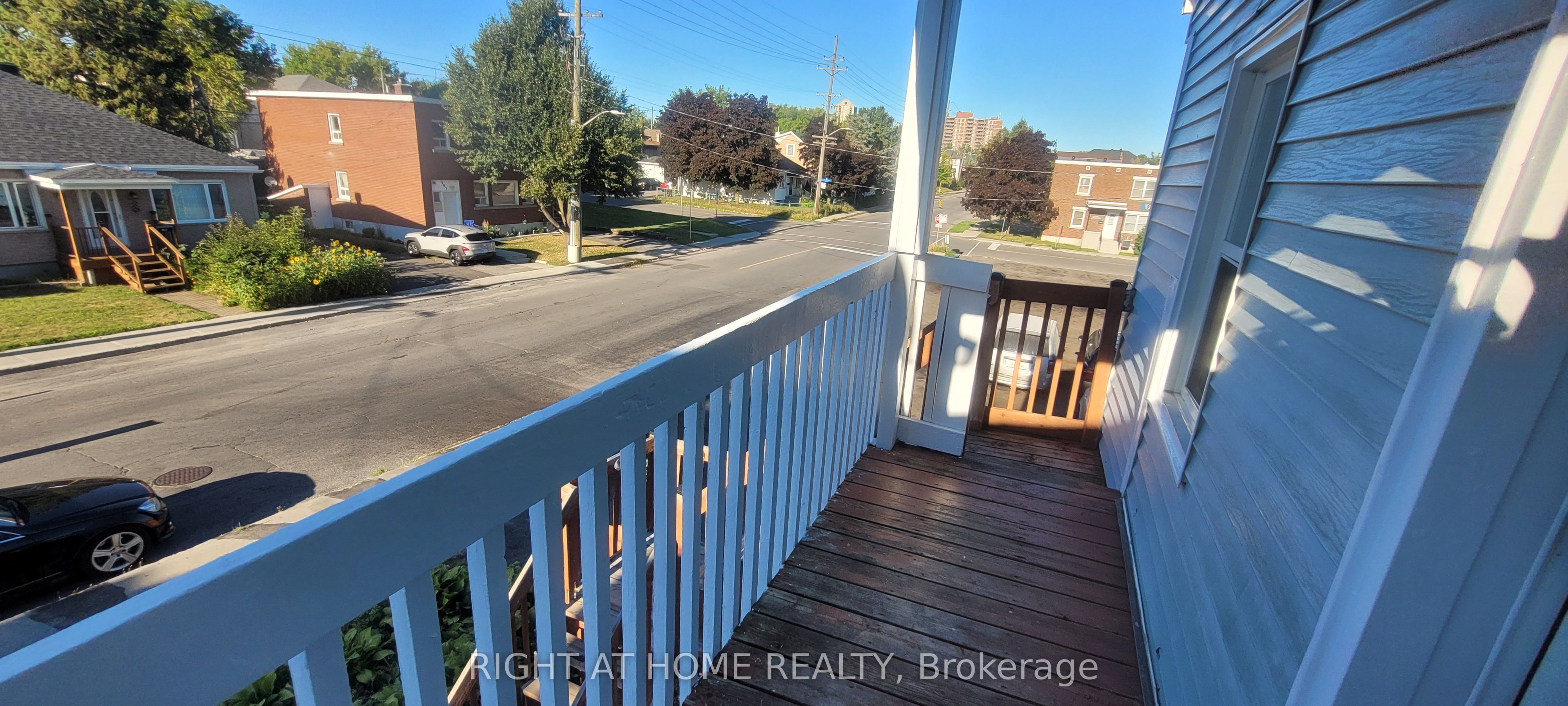 298 Montfort Street Property Photo 34