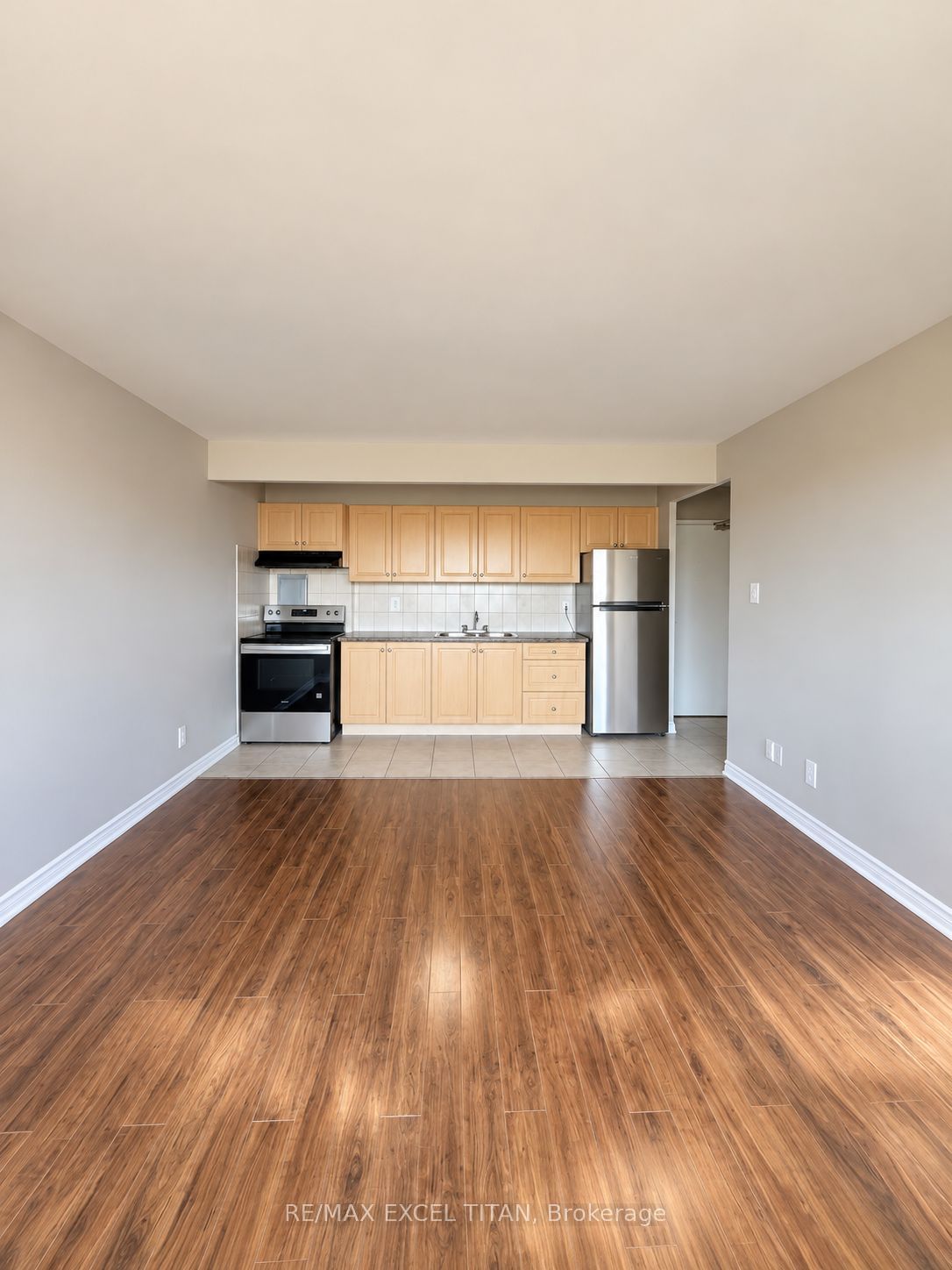 468 Ottawa Street 740d Property Photo 11