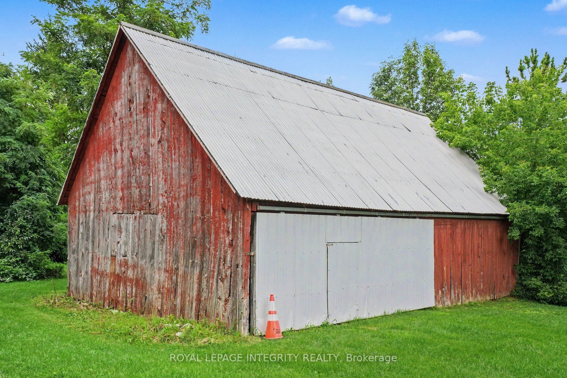 6417 Bowrin Road Property Photo 15