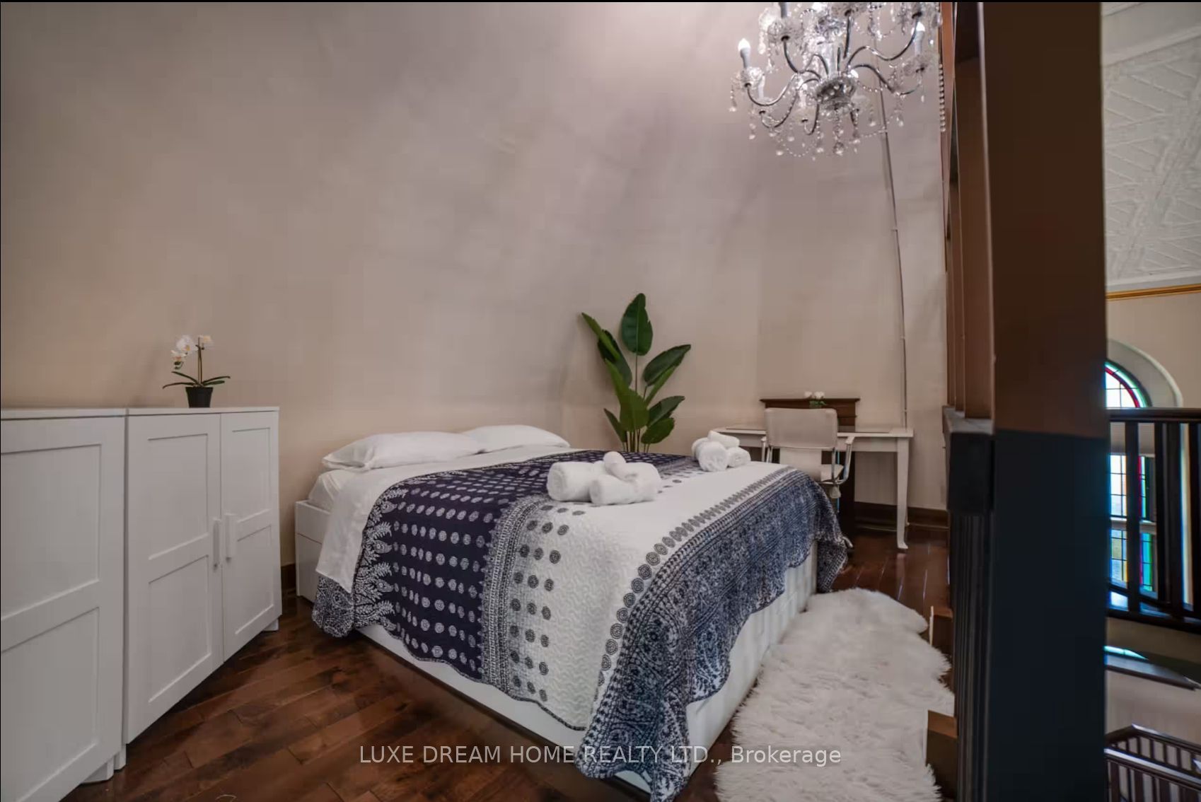 42 Clyde Street Property Photo 12