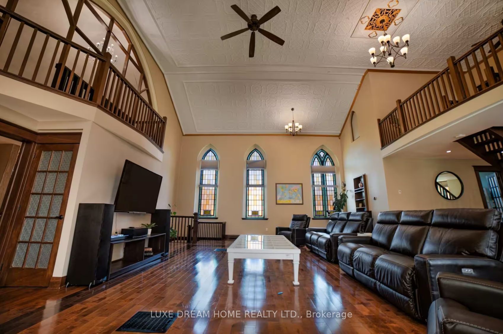 42 Clyde Street Property Photo 26