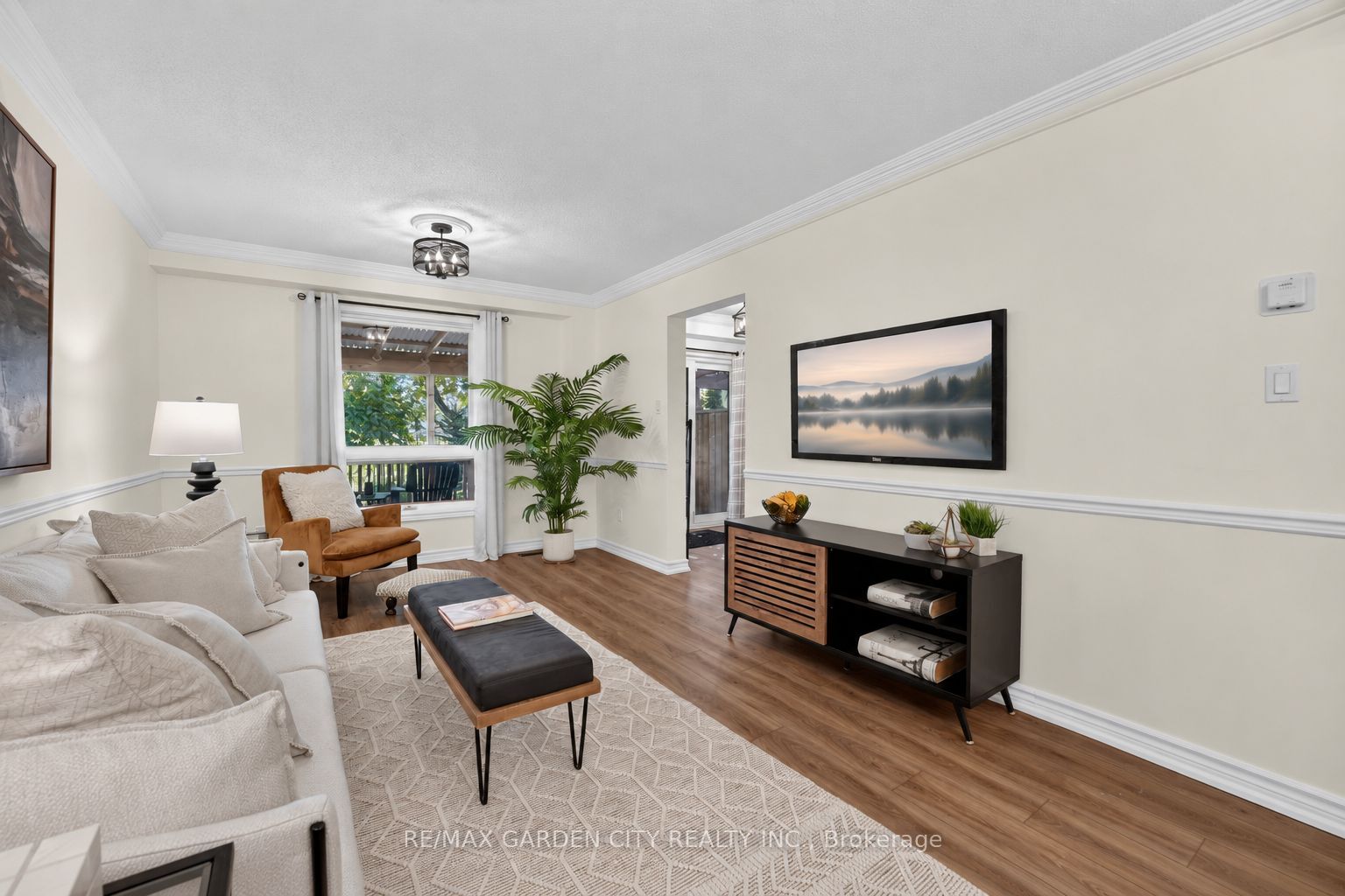 25 Walker Court Property Photo 10