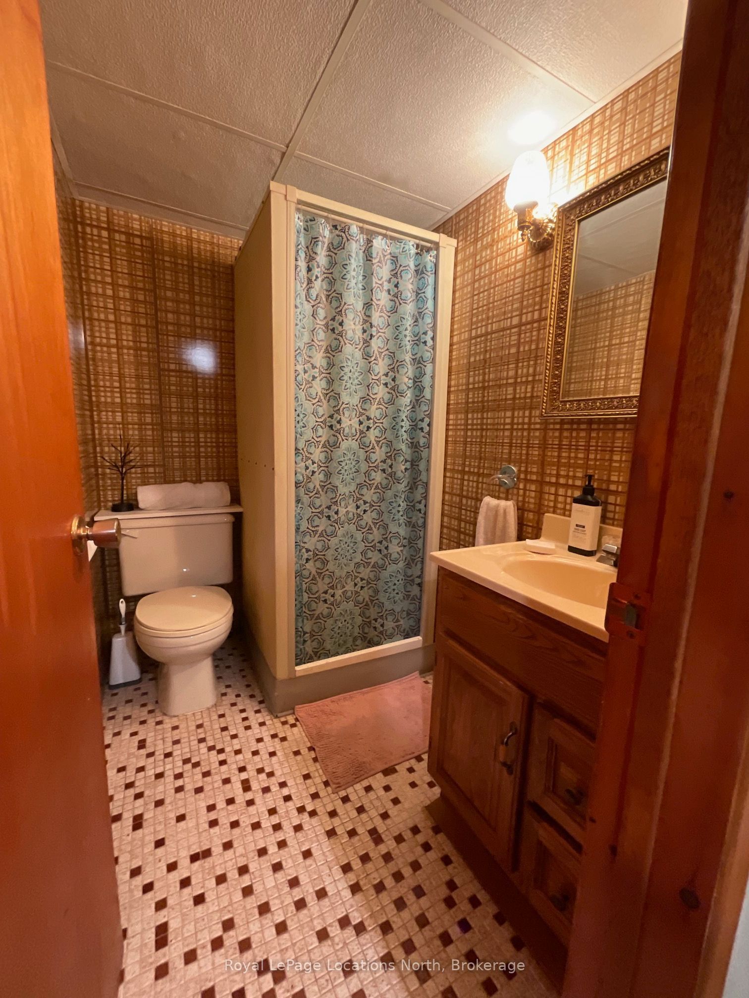 272 Yonge Street Property Photo 34