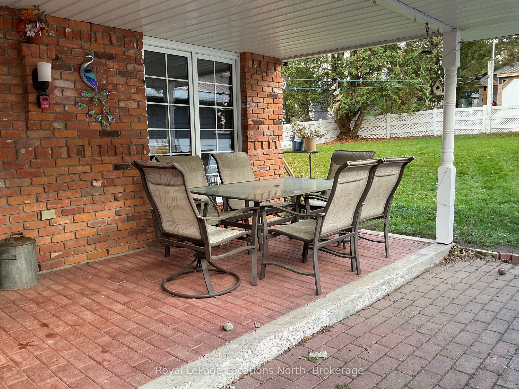 272 Yonge Street Property Photo 40