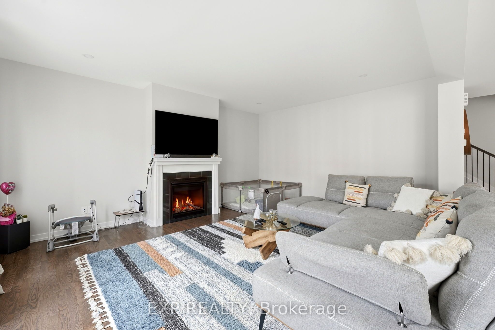 104 Hackamore Crescent Property Photo 4