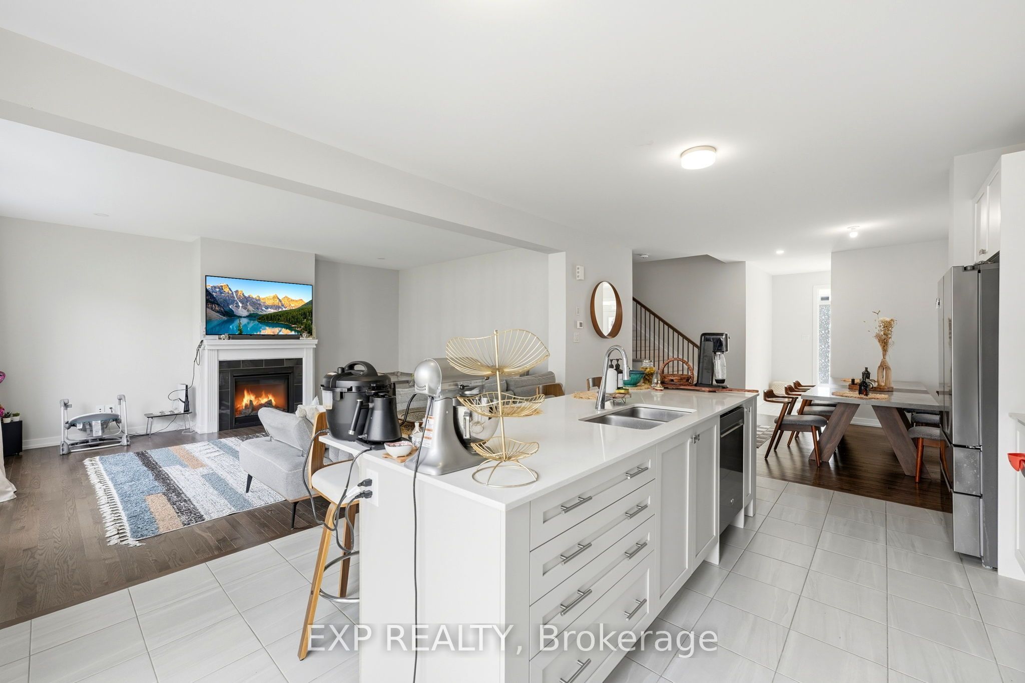 104 Hackamore Crescent Property Photo 8