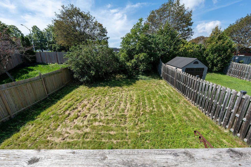 1005 Field Court Property Photo 11