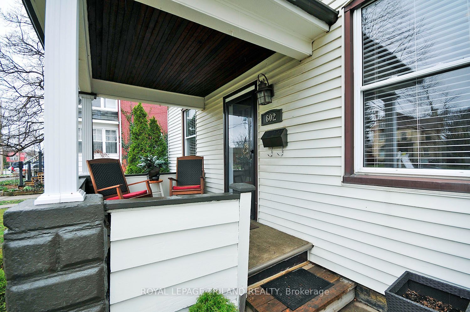 602 Central Avenue Property Photo 3