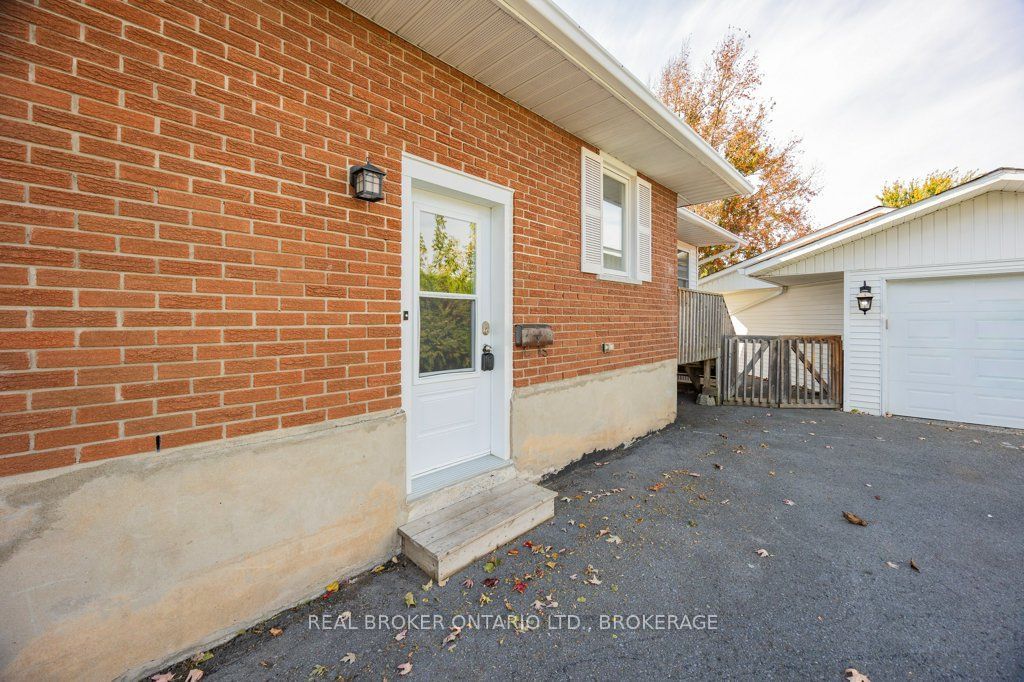 18235 Rene Street Property Photo 9