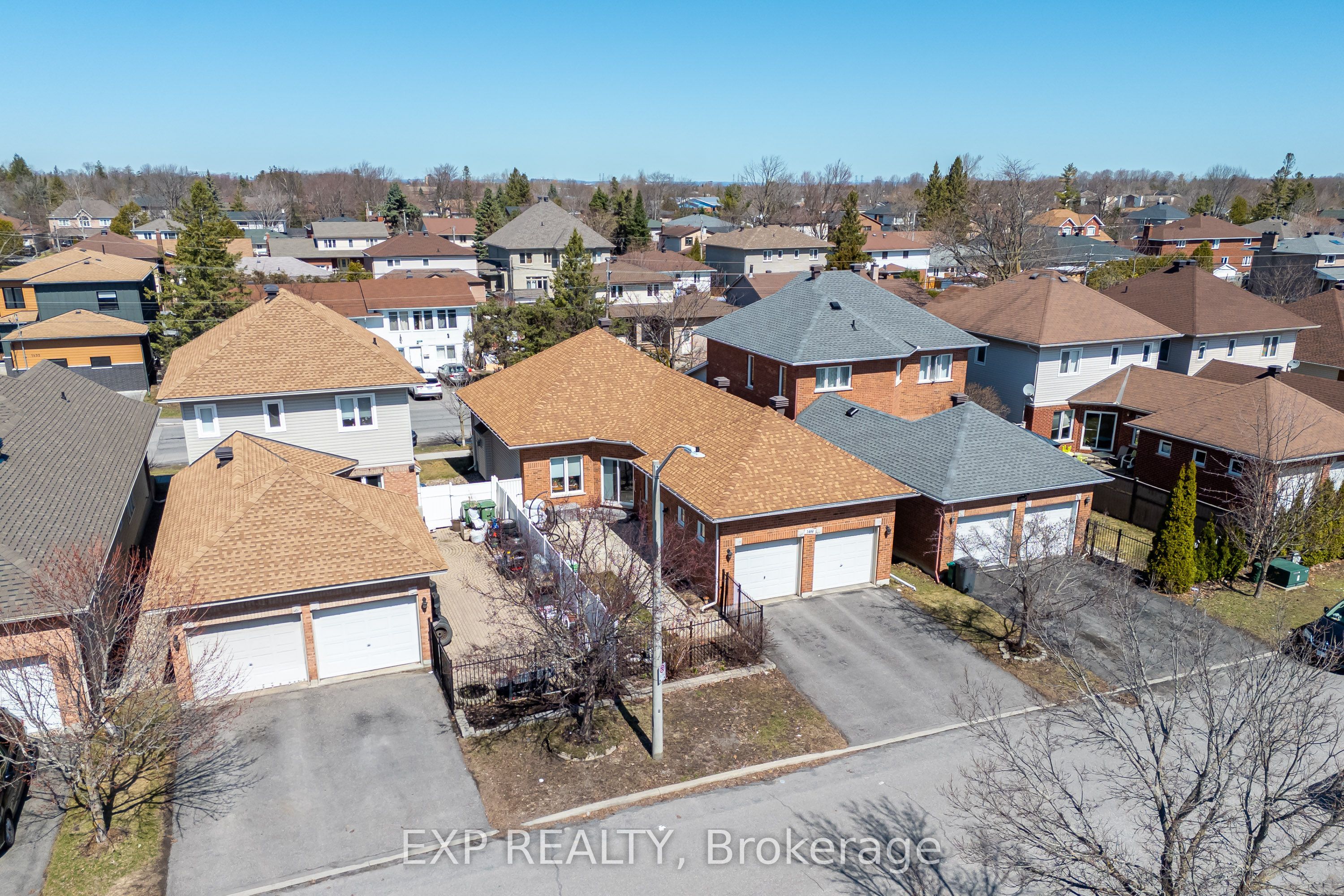1496 Queensdale Avenue Property Photo 26
