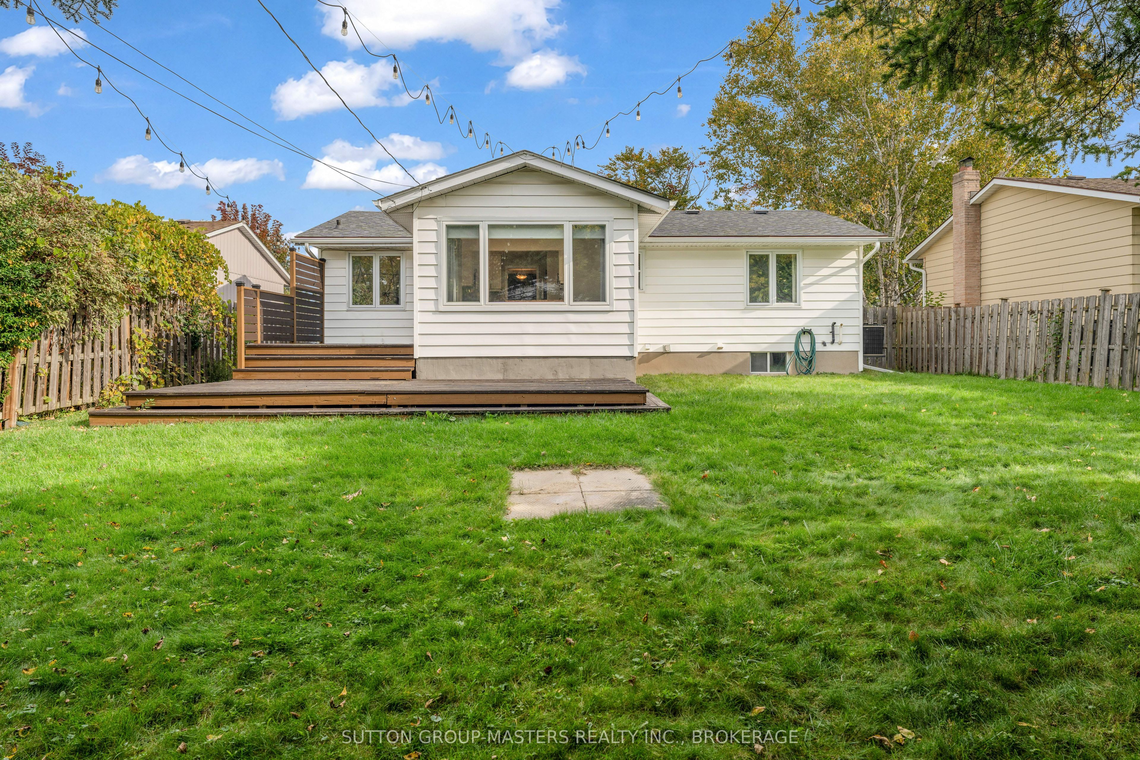 863 Pembridge Crescent Property Photo 40