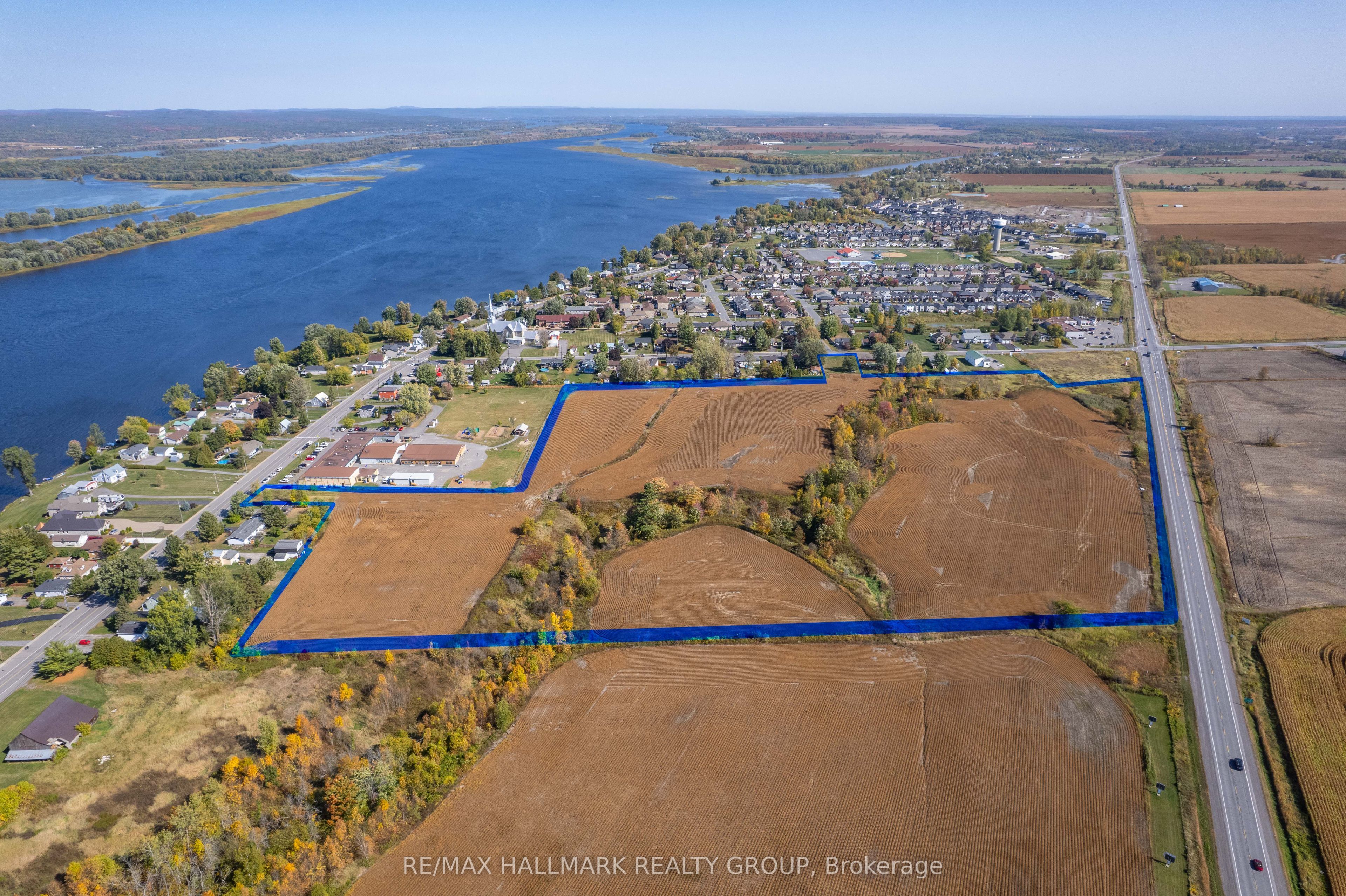 3256 Principale Street Property Photo 6