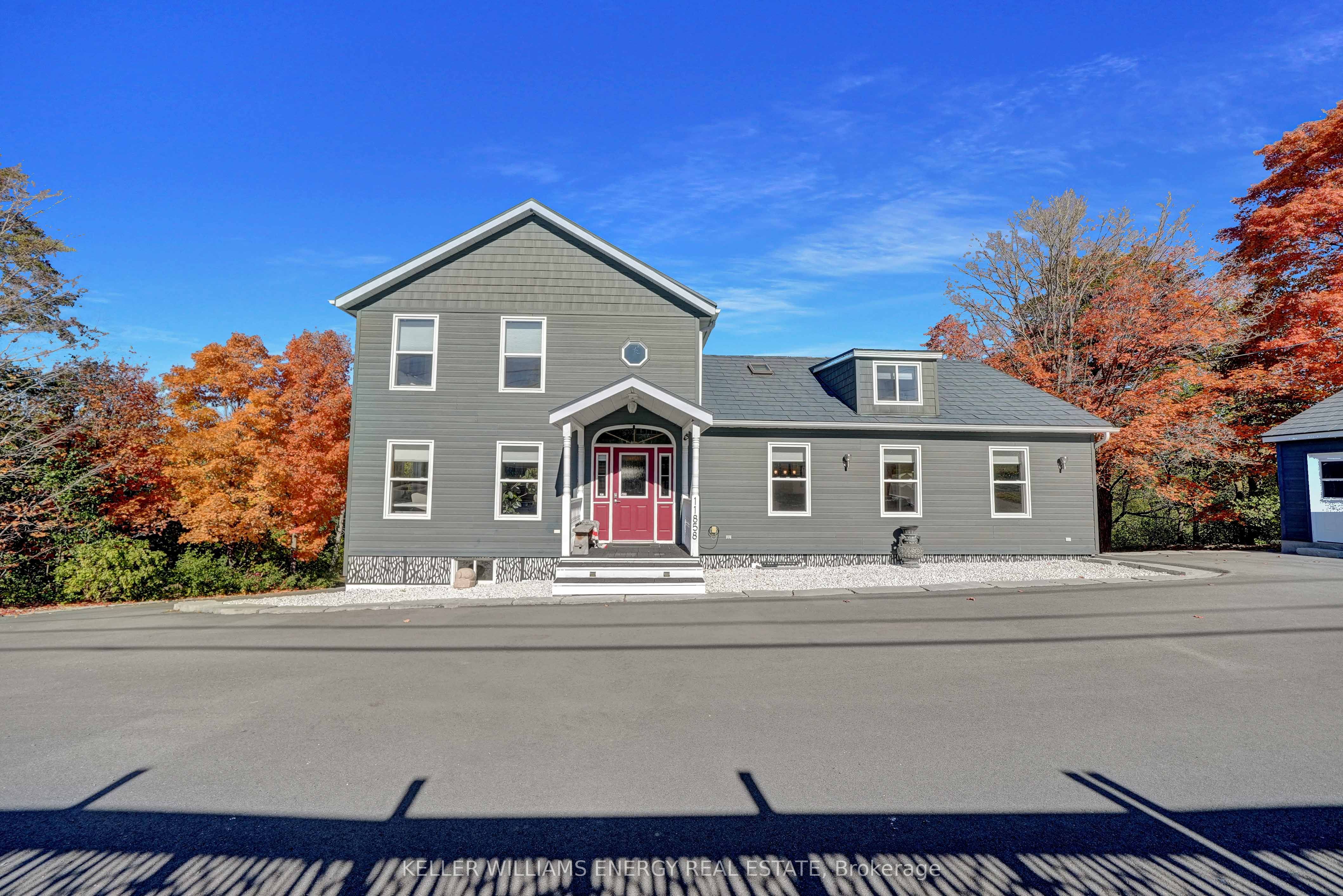 11858 Loyalist Parkway Property Photo 12