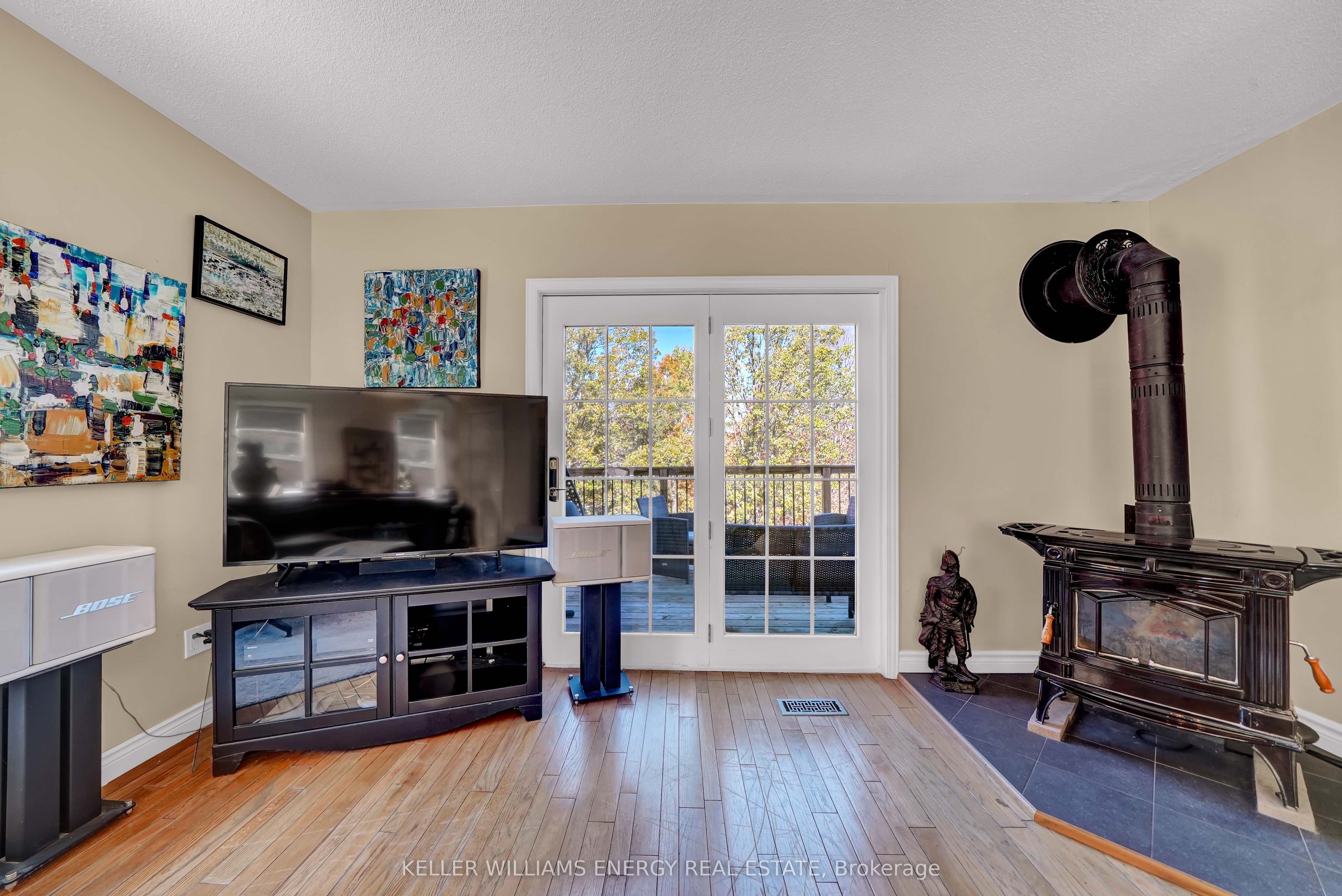 11858 Loyalist Parkway Property Photo 19