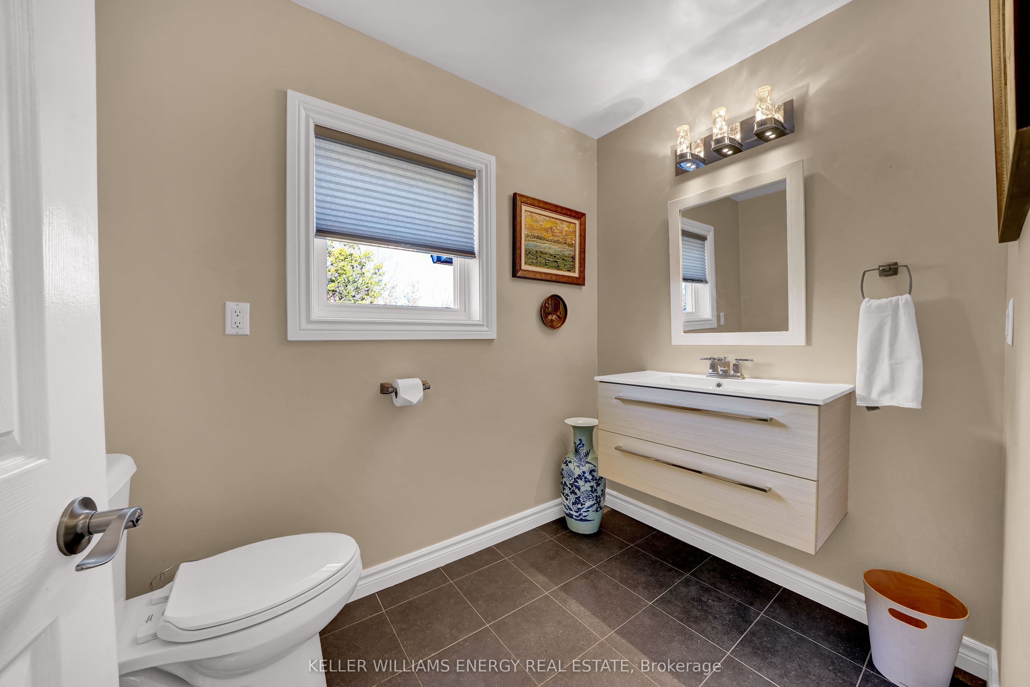 11858 Loyalist Parkway Property Photo 25