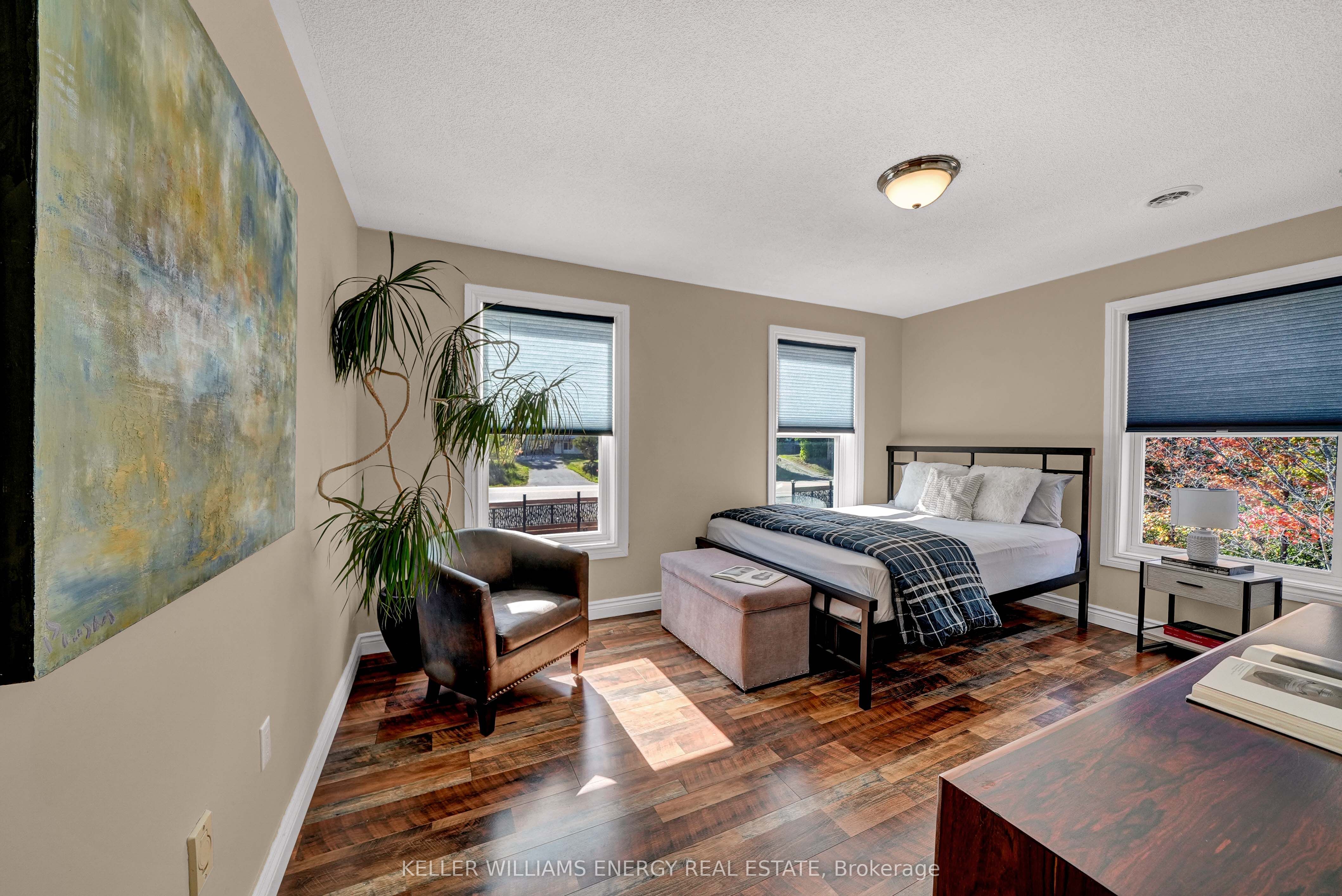 11858 Loyalist Parkway Property Photo 31