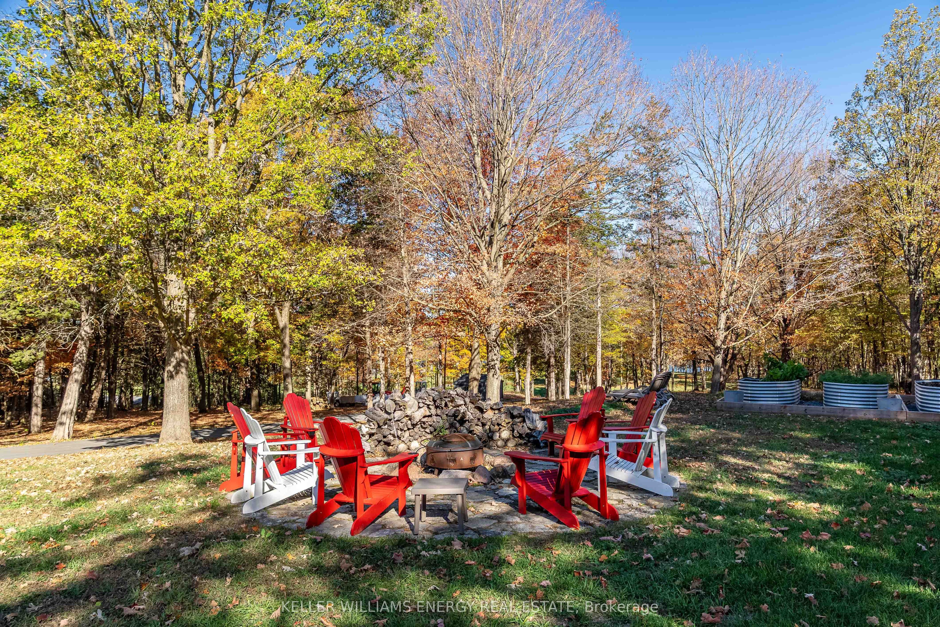 11858 Loyalist Parkway Property Photo 46