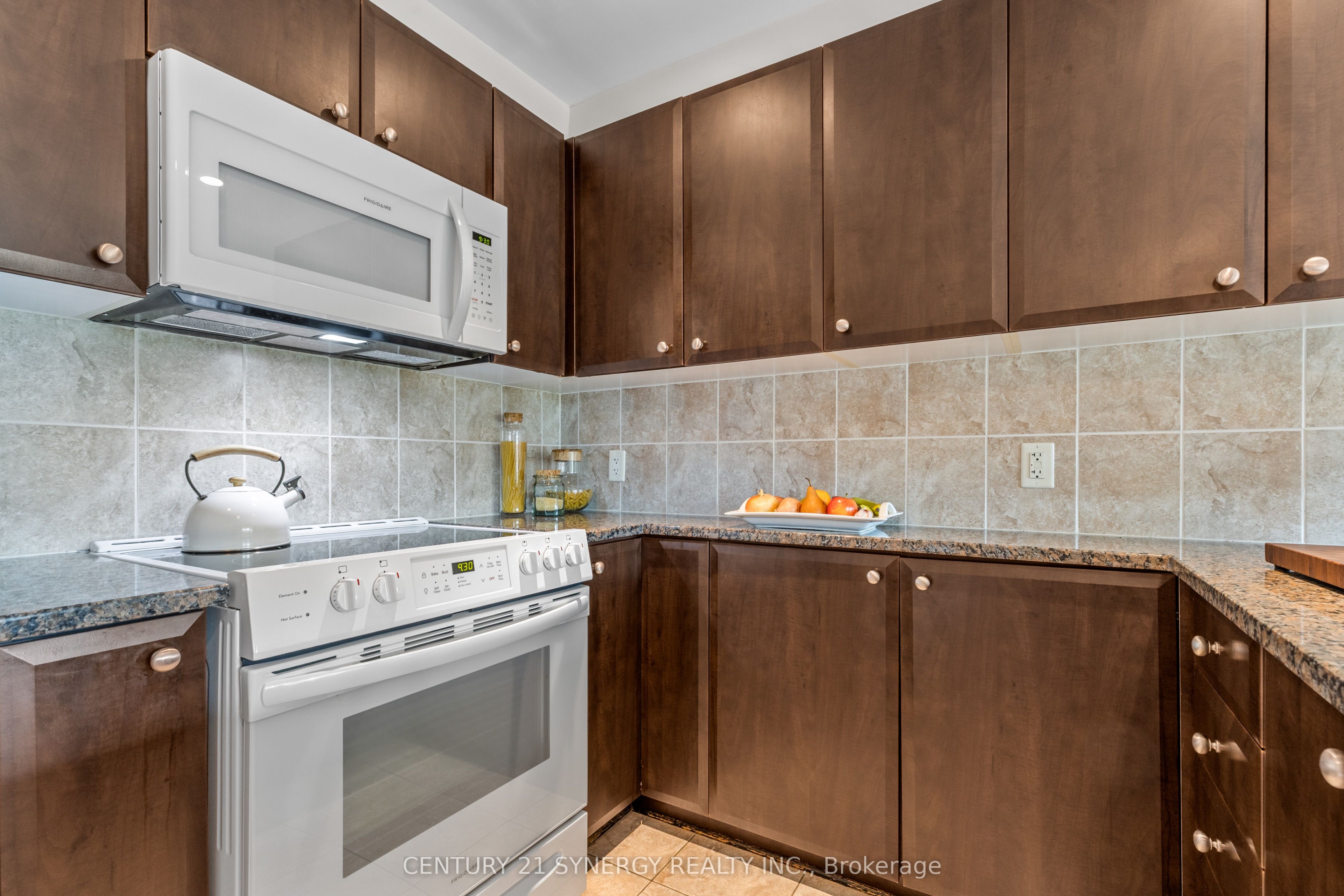 200 Besserer Street 501 Property Photo 11