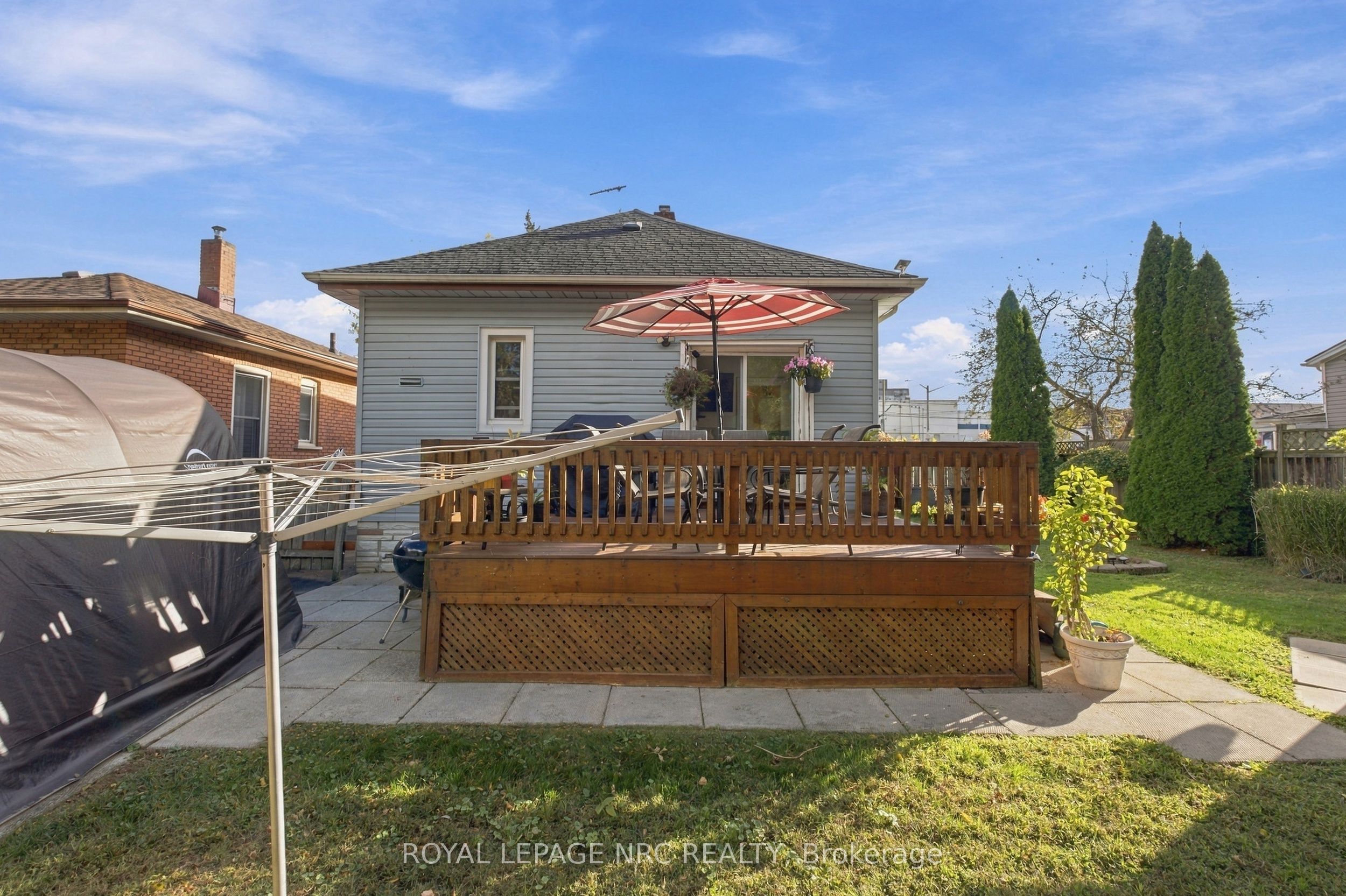 4455 Park Street E Property Photo 22