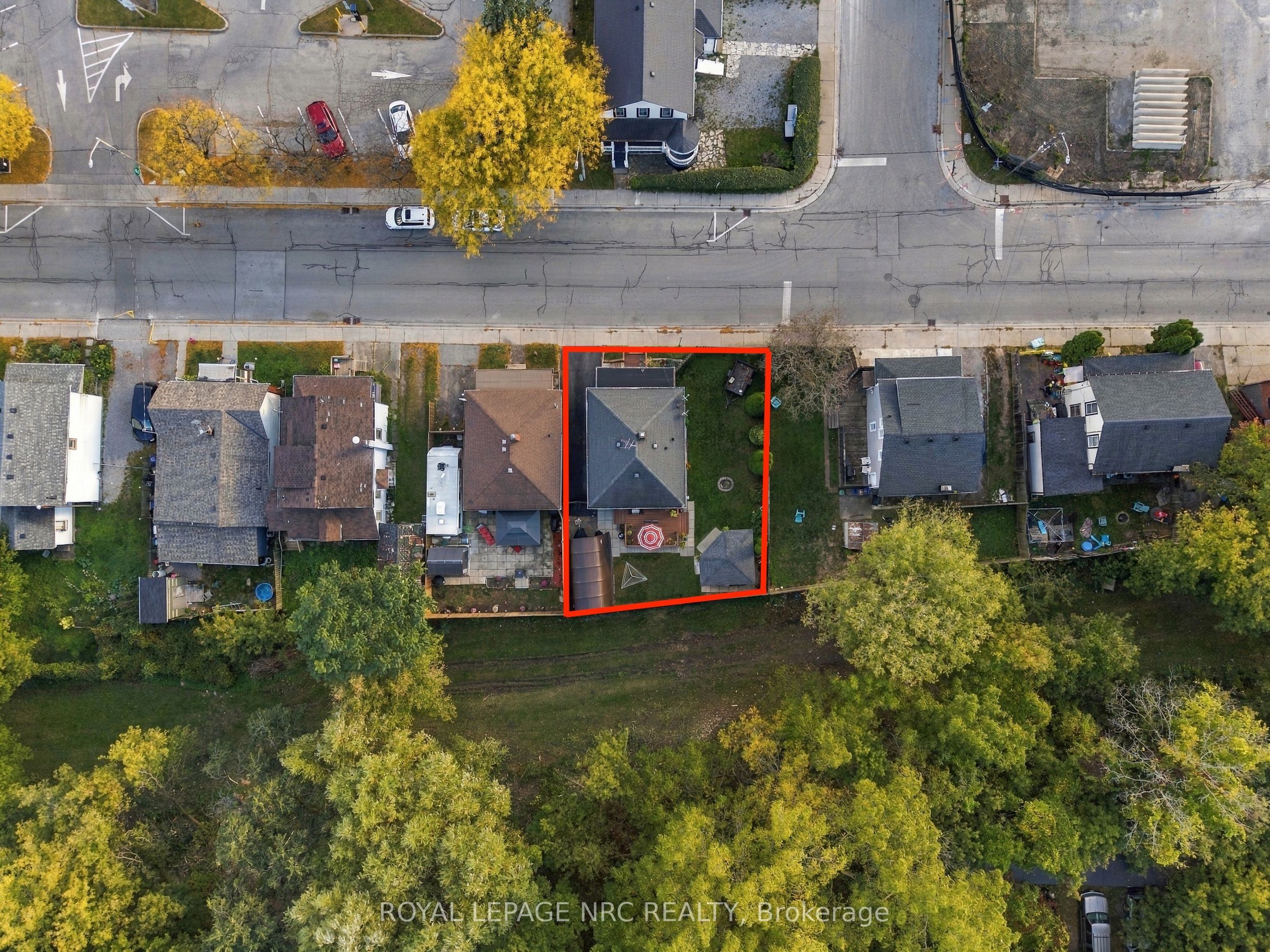 4455 Park Street E Property Photo 33
