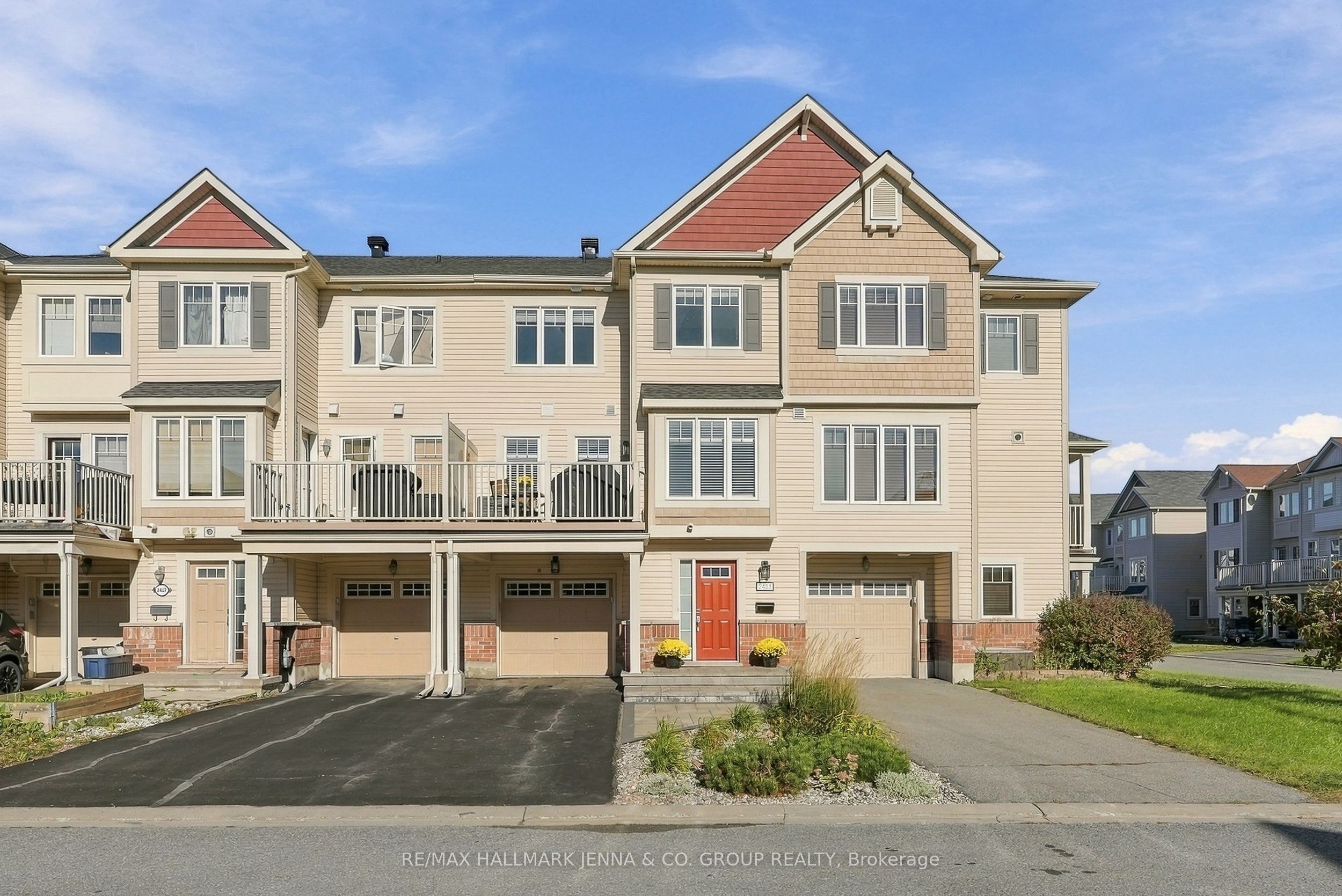 2455 Nutgrove Avenue Property Photo 1
