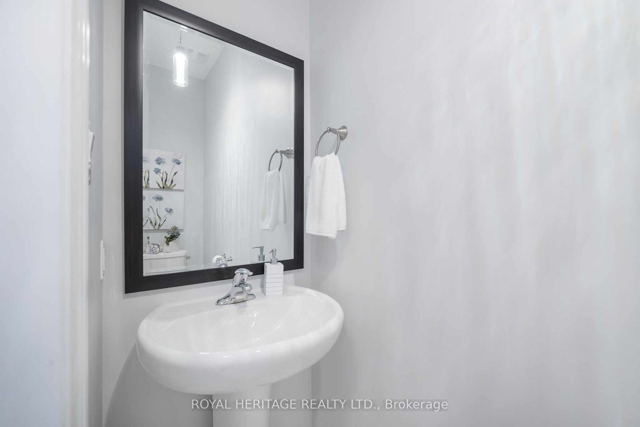 2 William Campbell Road Property Photo 20