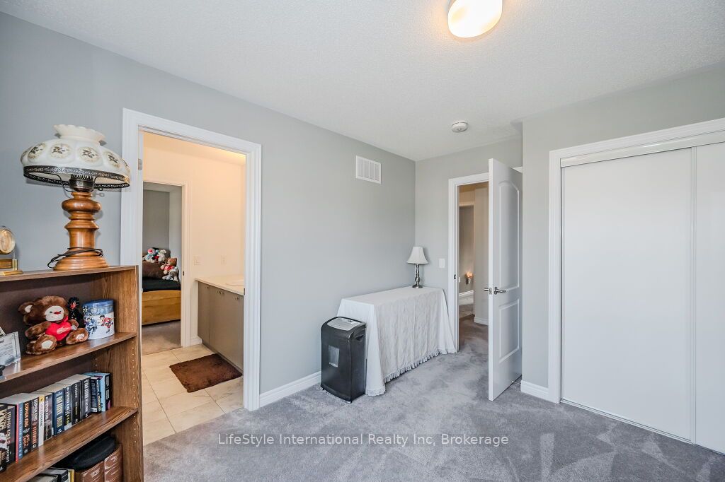 55 Povey Road Property Photo 30