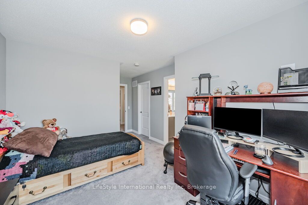 55 Povey Road Property Photo 35