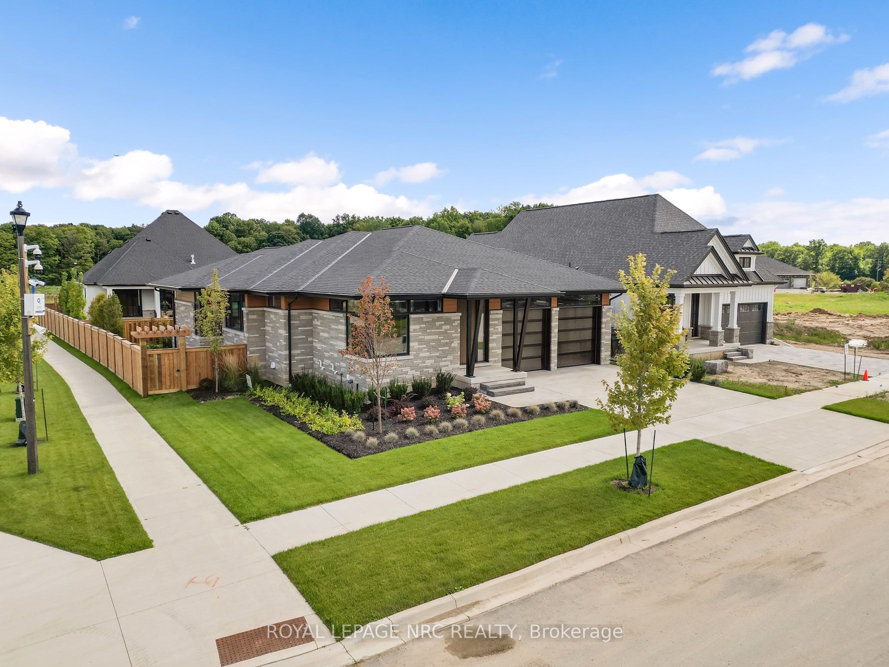50 Page Street Property Photo 1