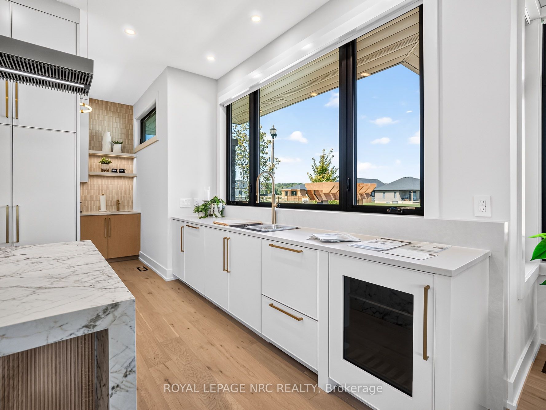 50 Page Street Property Photo 27