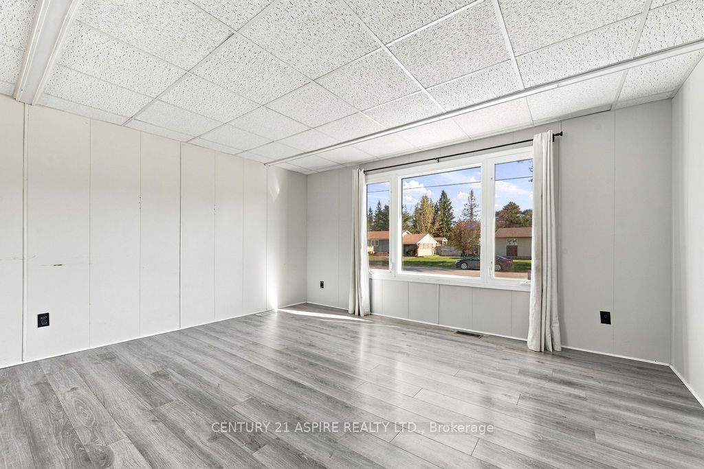 7 William Street Property Photo 7