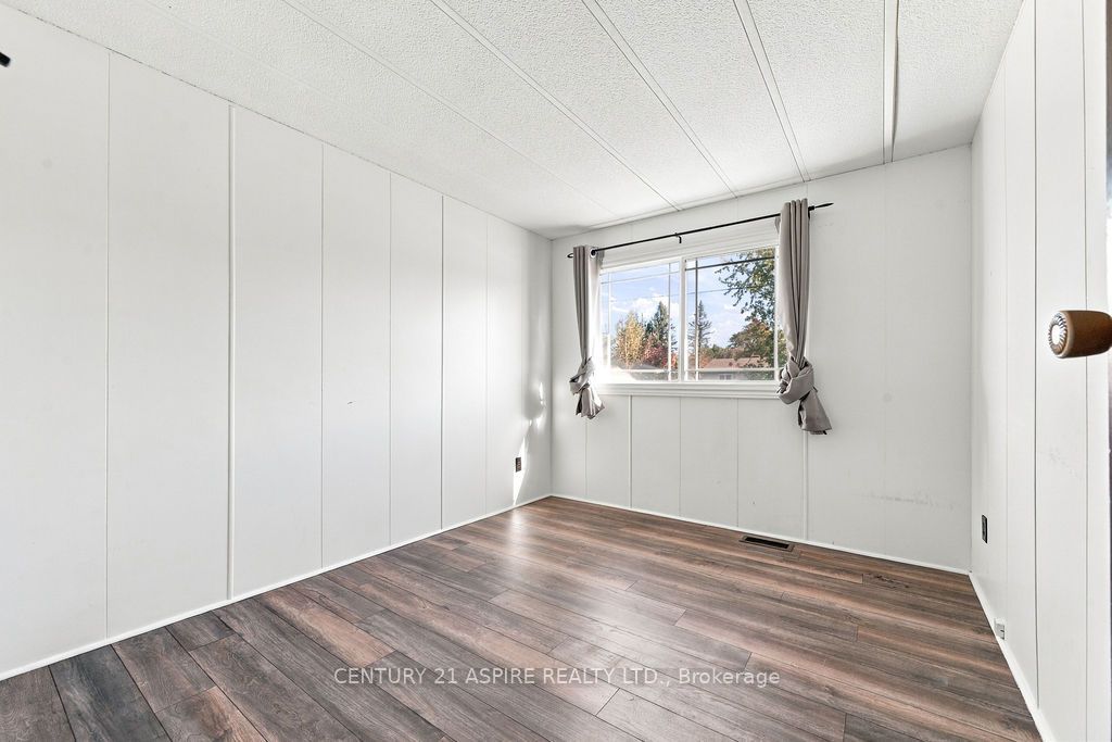 7 William Street Property Photo 21