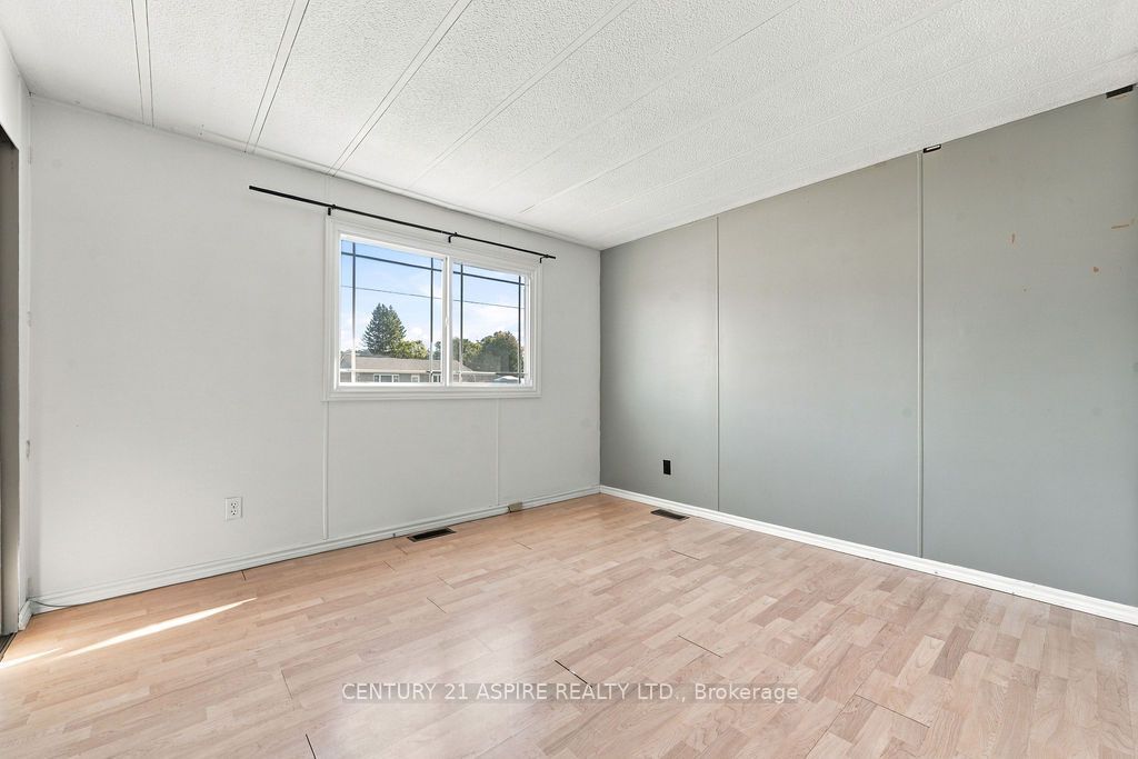7 William Street Property Photo 27