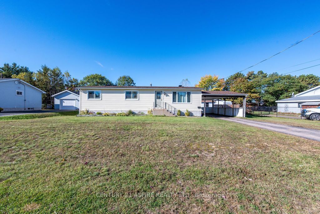 7 William Street Property Photo 49