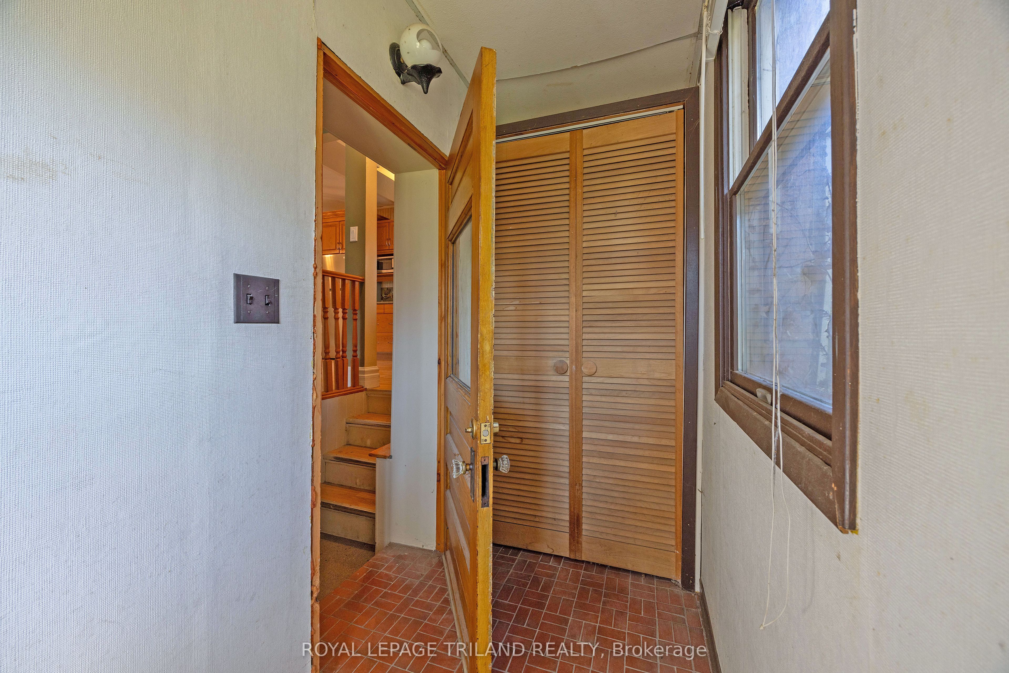 22 Hemlock Street Property Photo 17