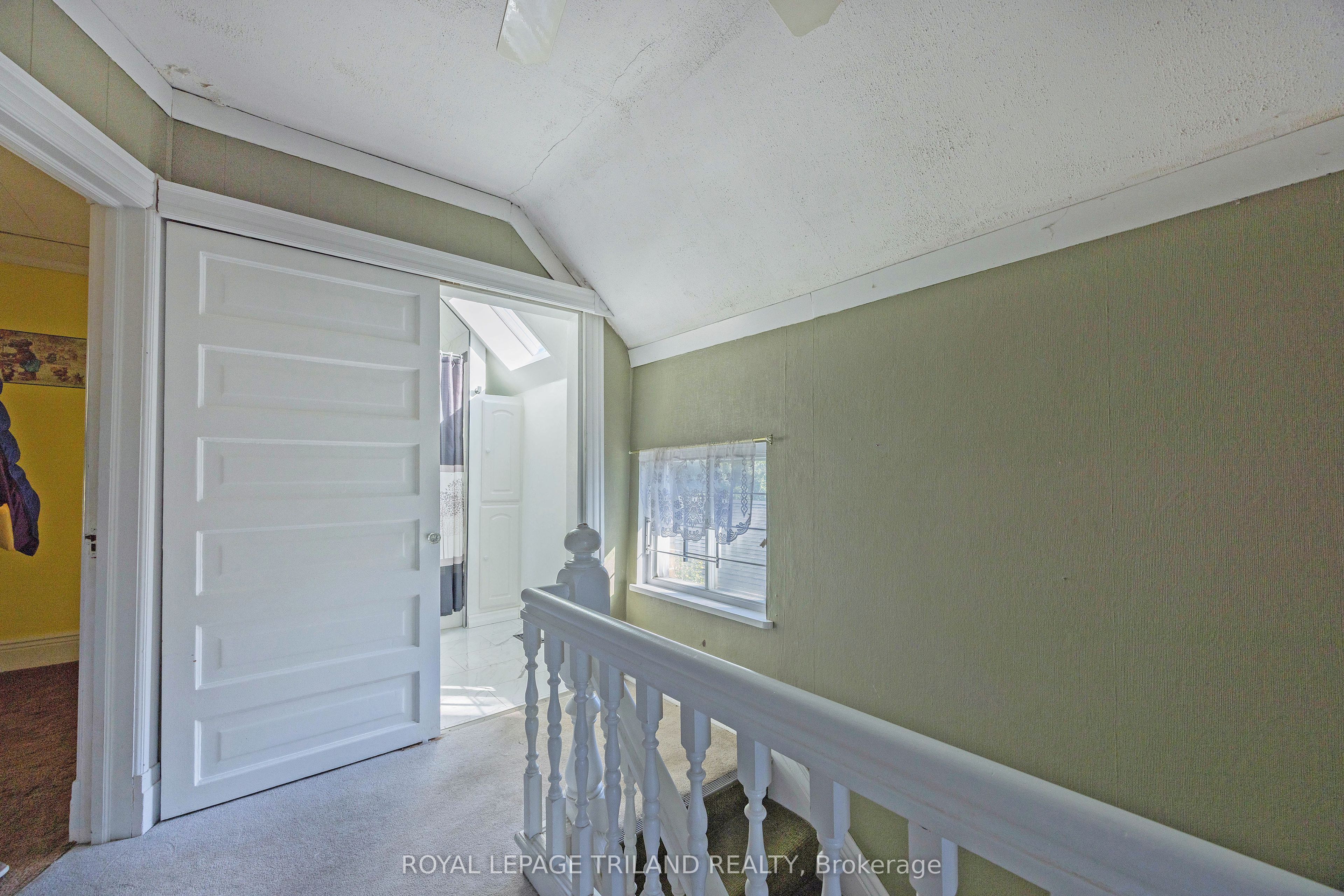 22 Hemlock Street Property Photo 18