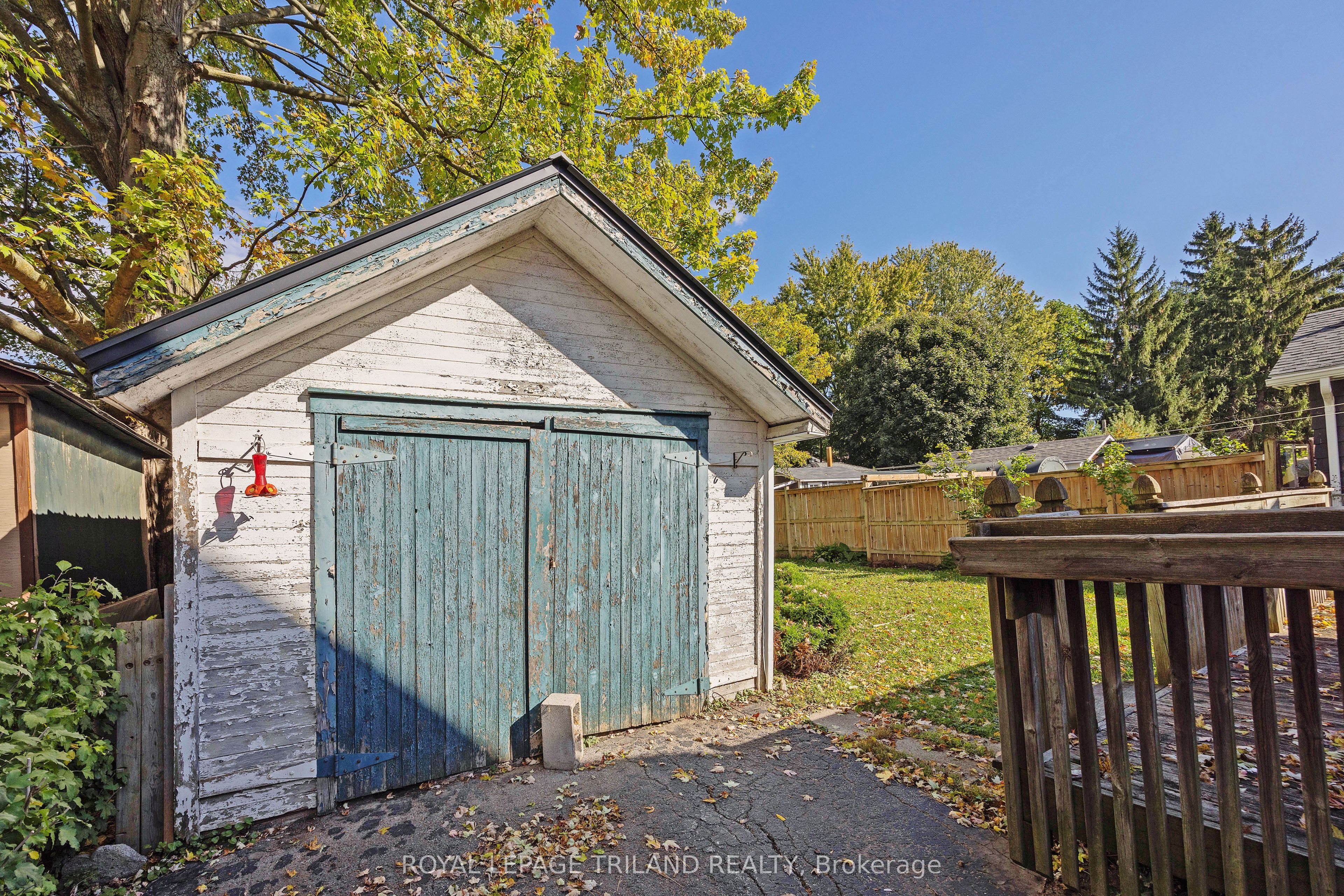 22 Hemlock Street Property Photo 28