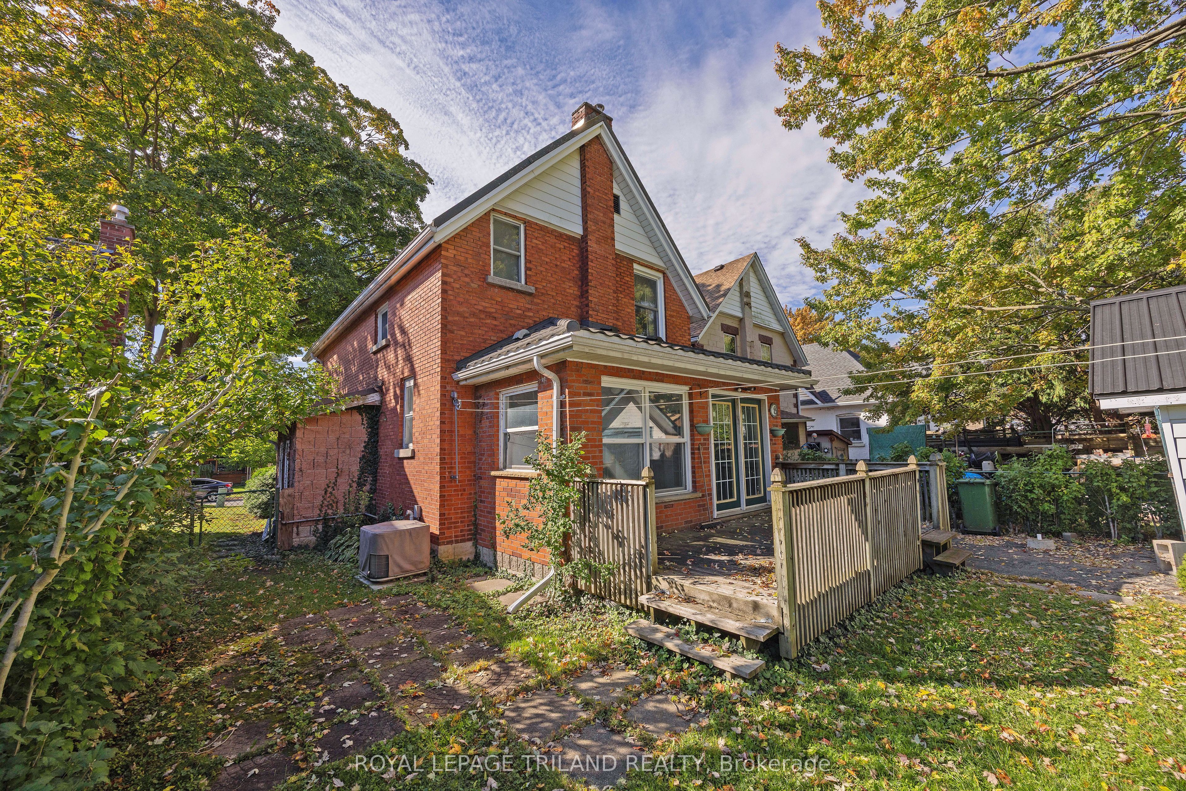 22 Hemlock Street Property Photo 33