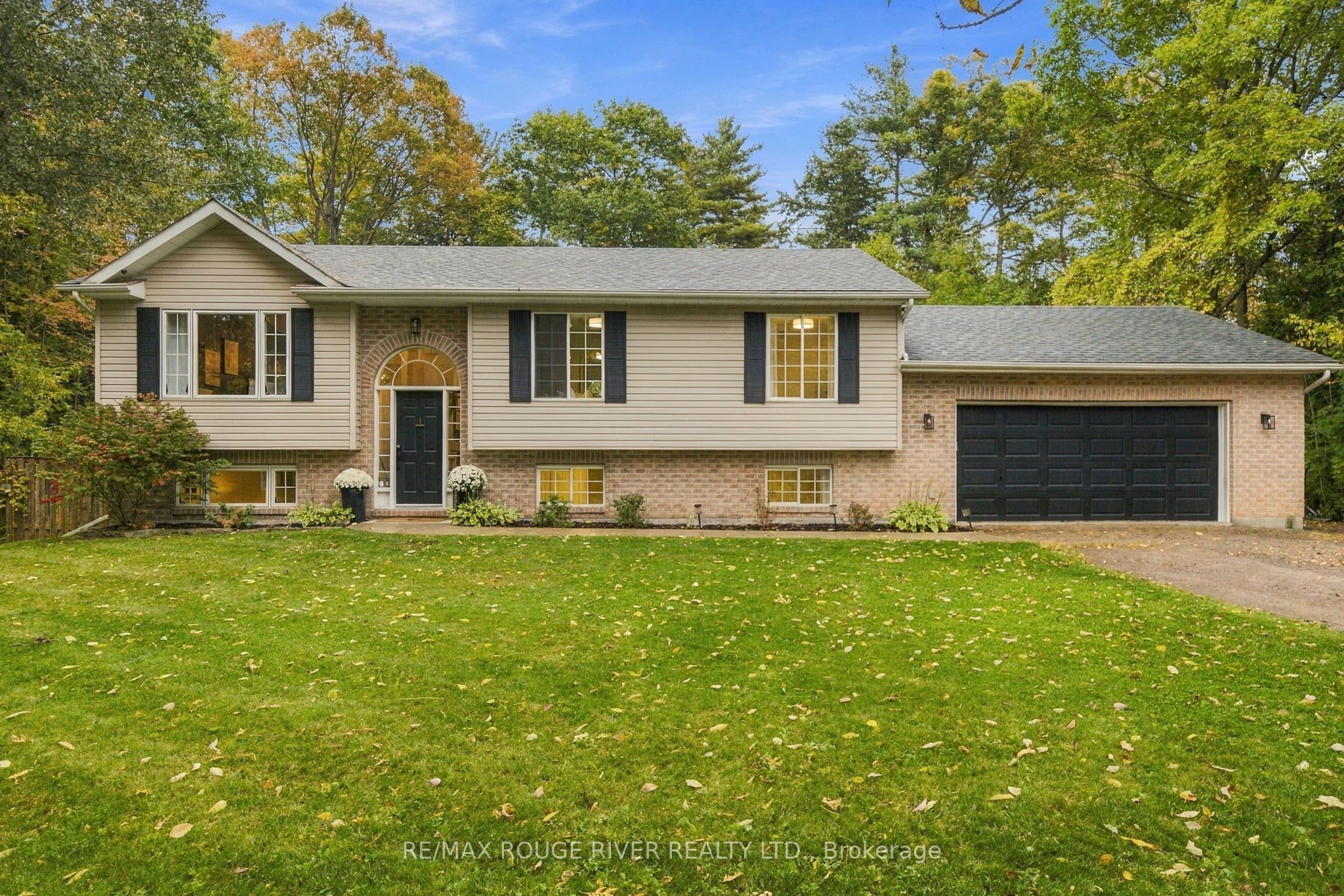 13643 Little Lake Road Property Photo 1