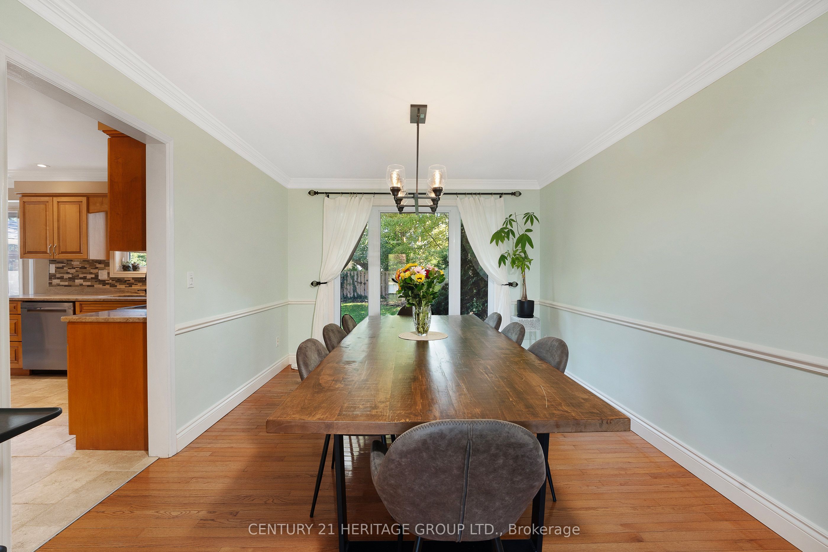 121 South Riverview Street Property Photo 12